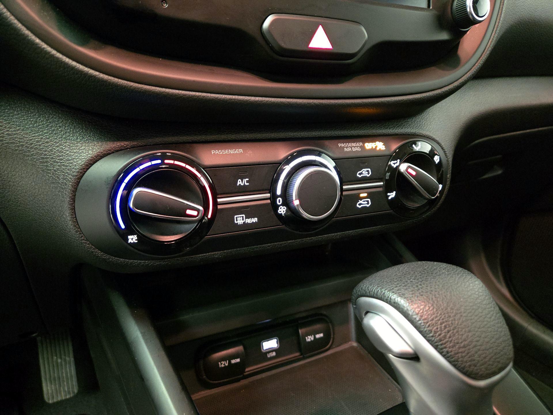 Thumbnail: 2025 Kia Soul - 16