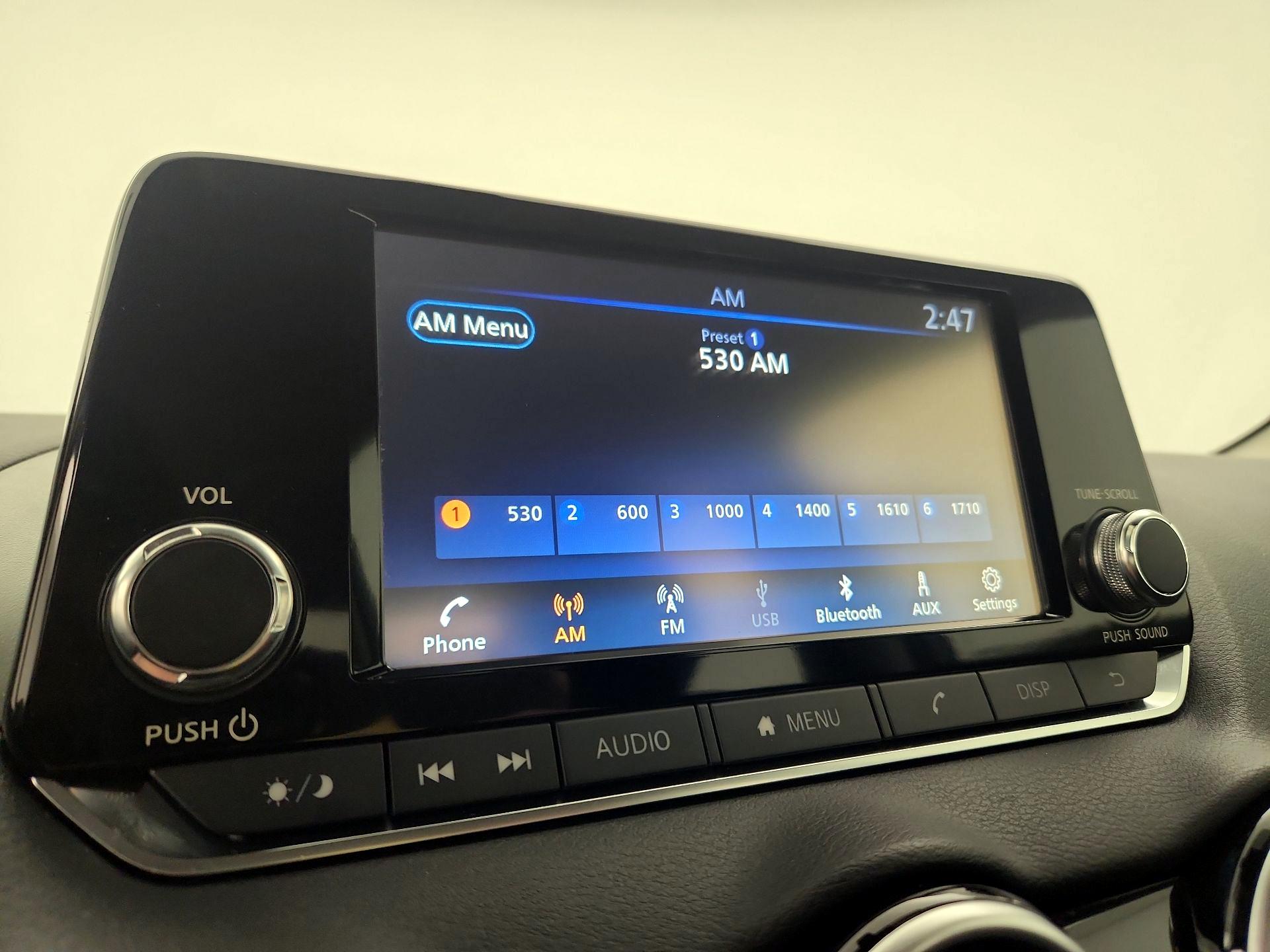 Thumbnail: 2025 Nissan Sentra - 15