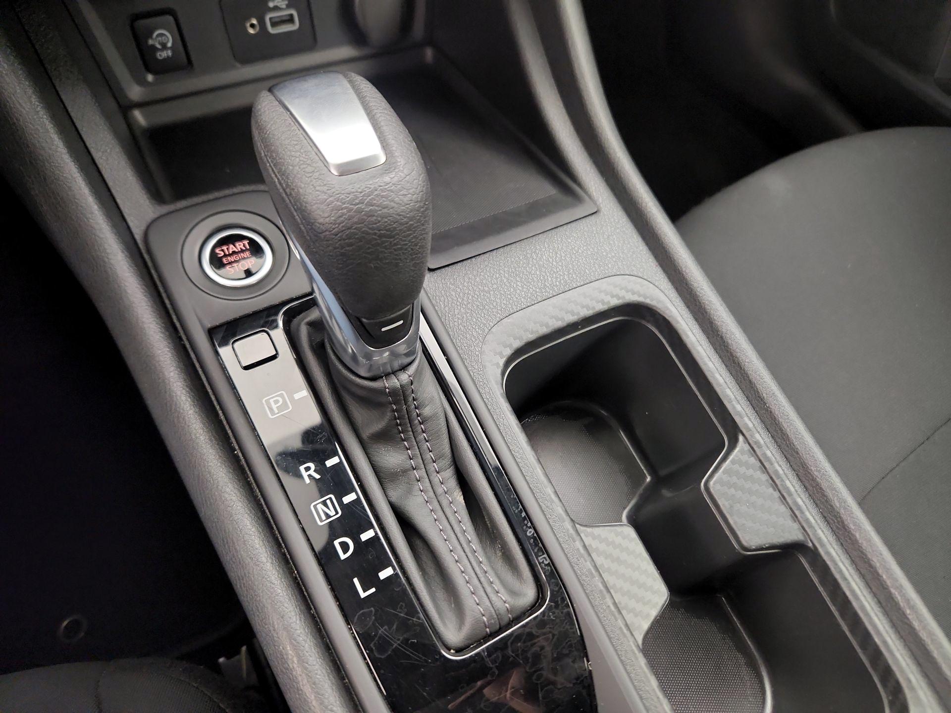 Thumbnail: 2025 Nissan Sentra - 17