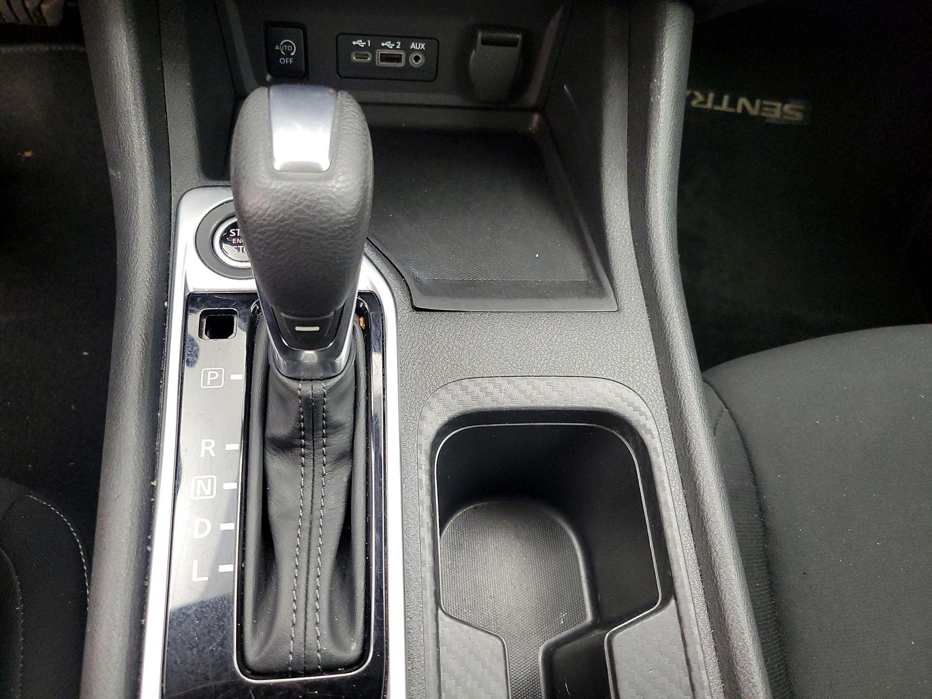 Thumbnail: 2024 Nissan Sentra - 17