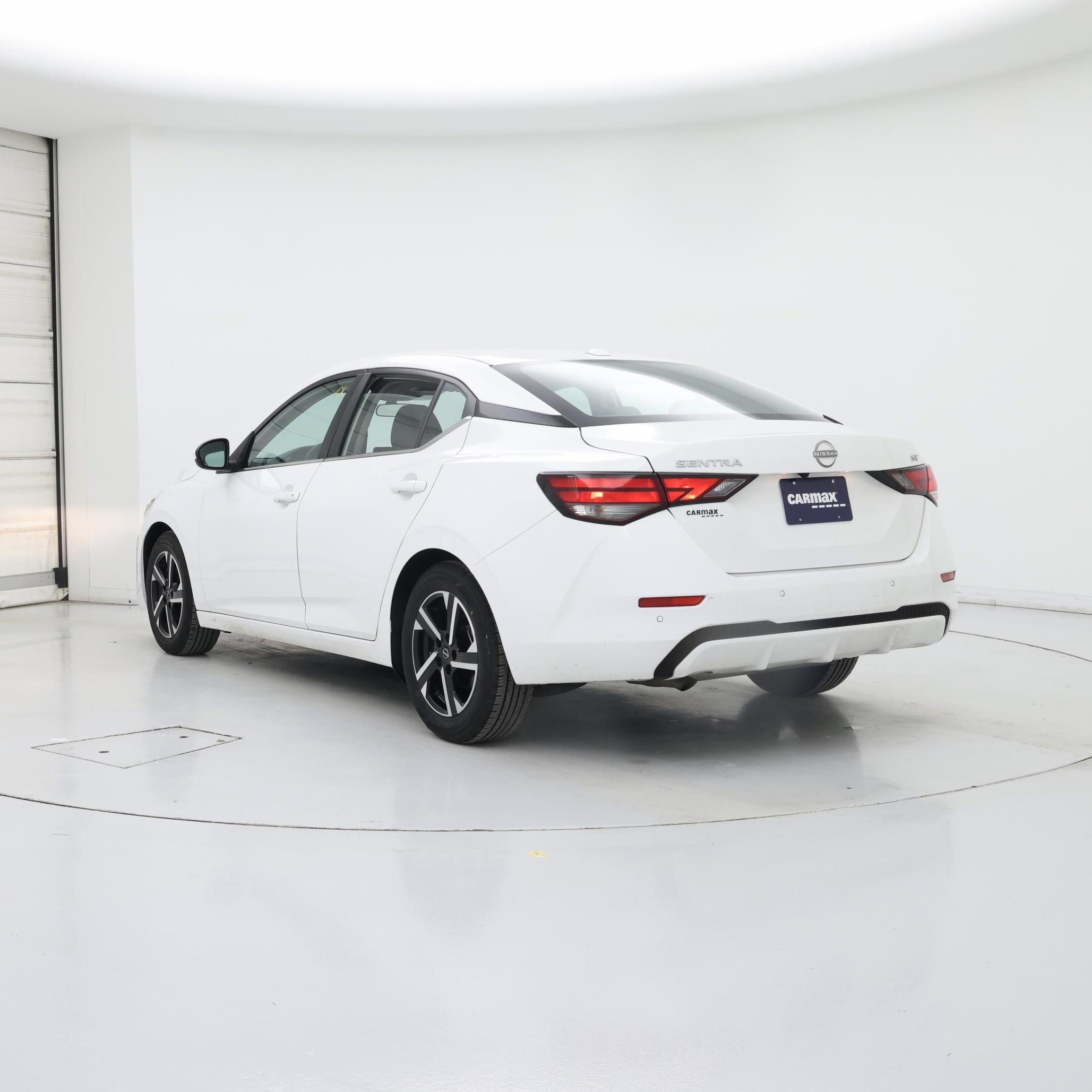 Thumbnail: 2024 Nissan Sentra - 2