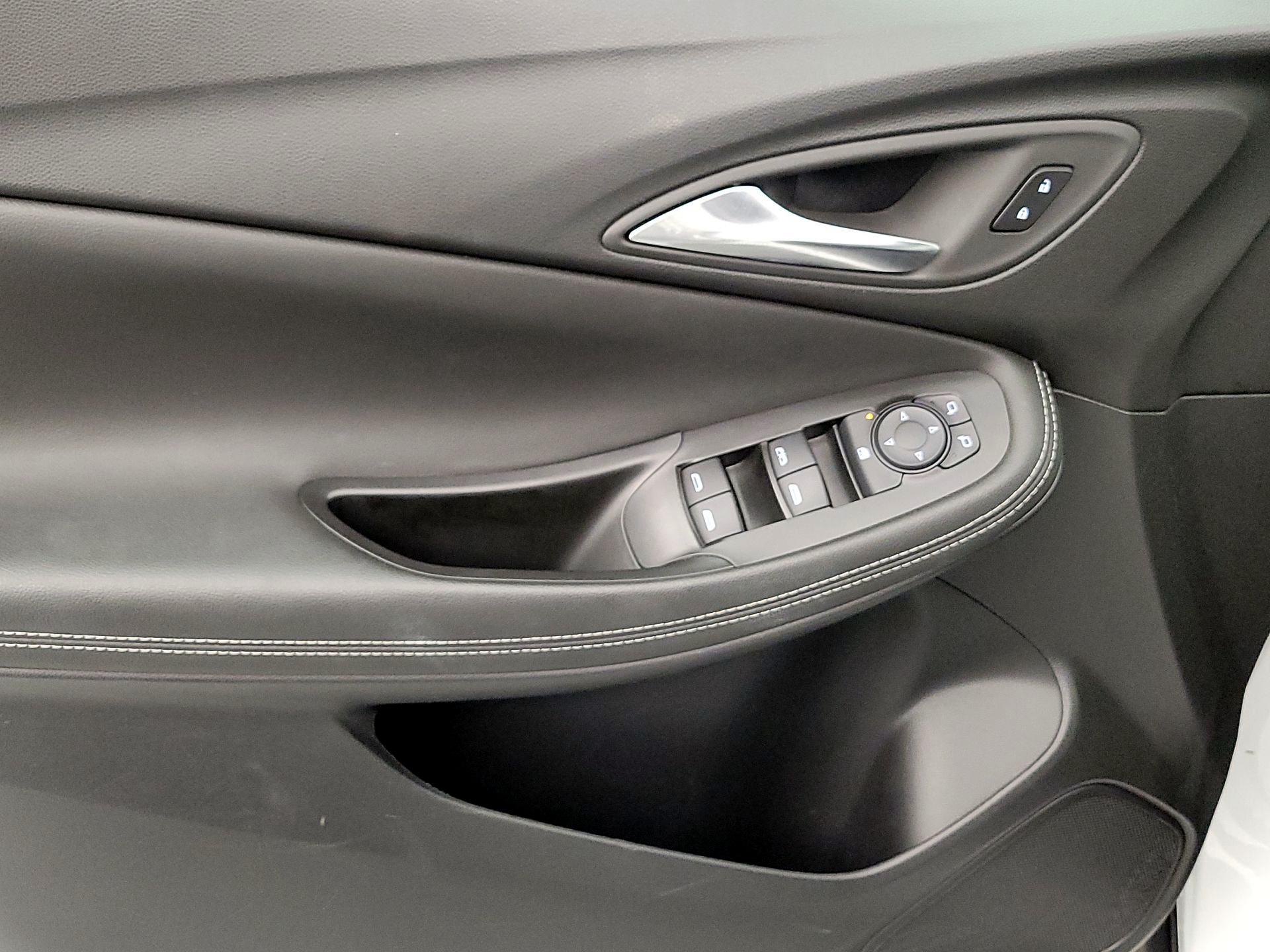 Thumbnail: 2025 Buick Encore GX - 12