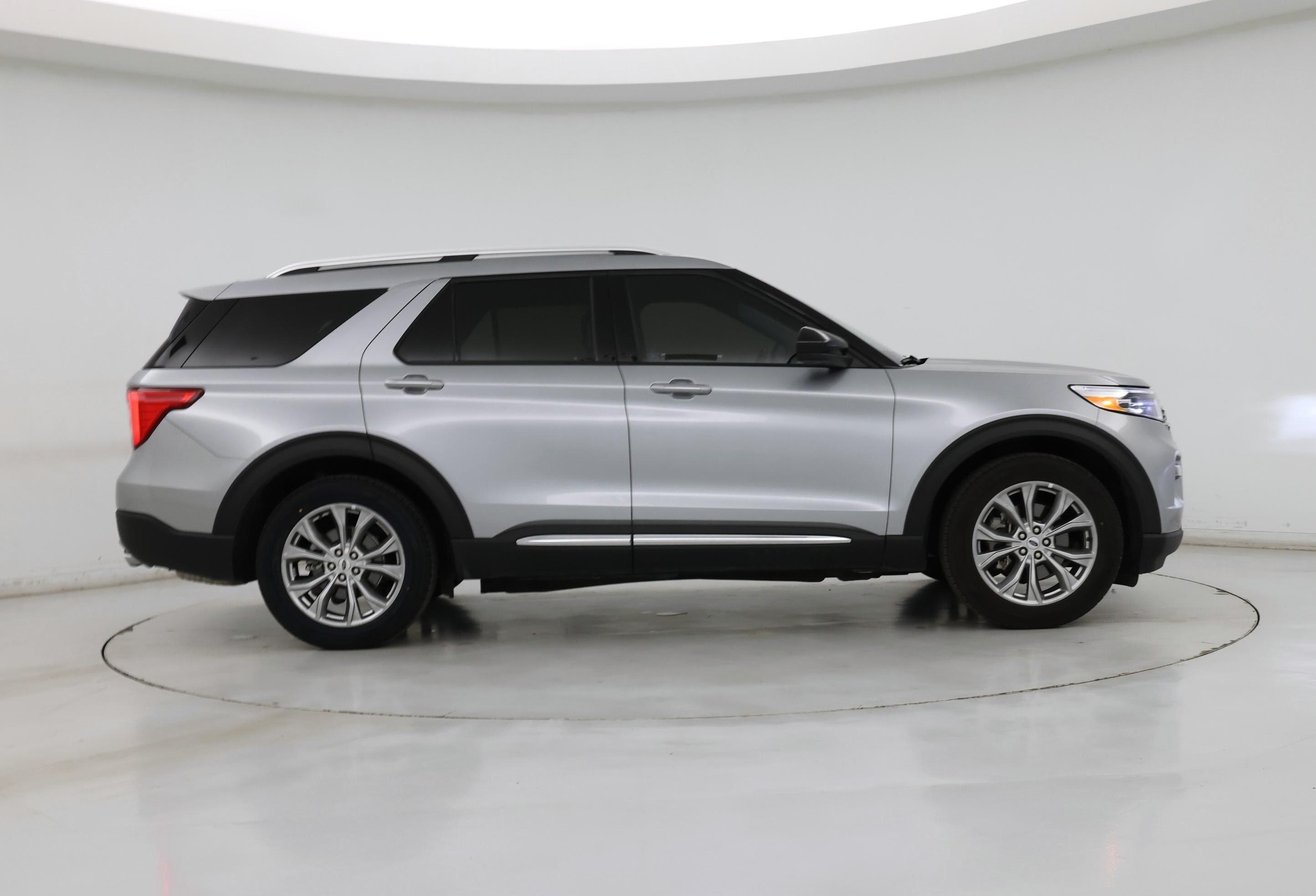 Thumbnail: 2024 Ford Explorer - 7