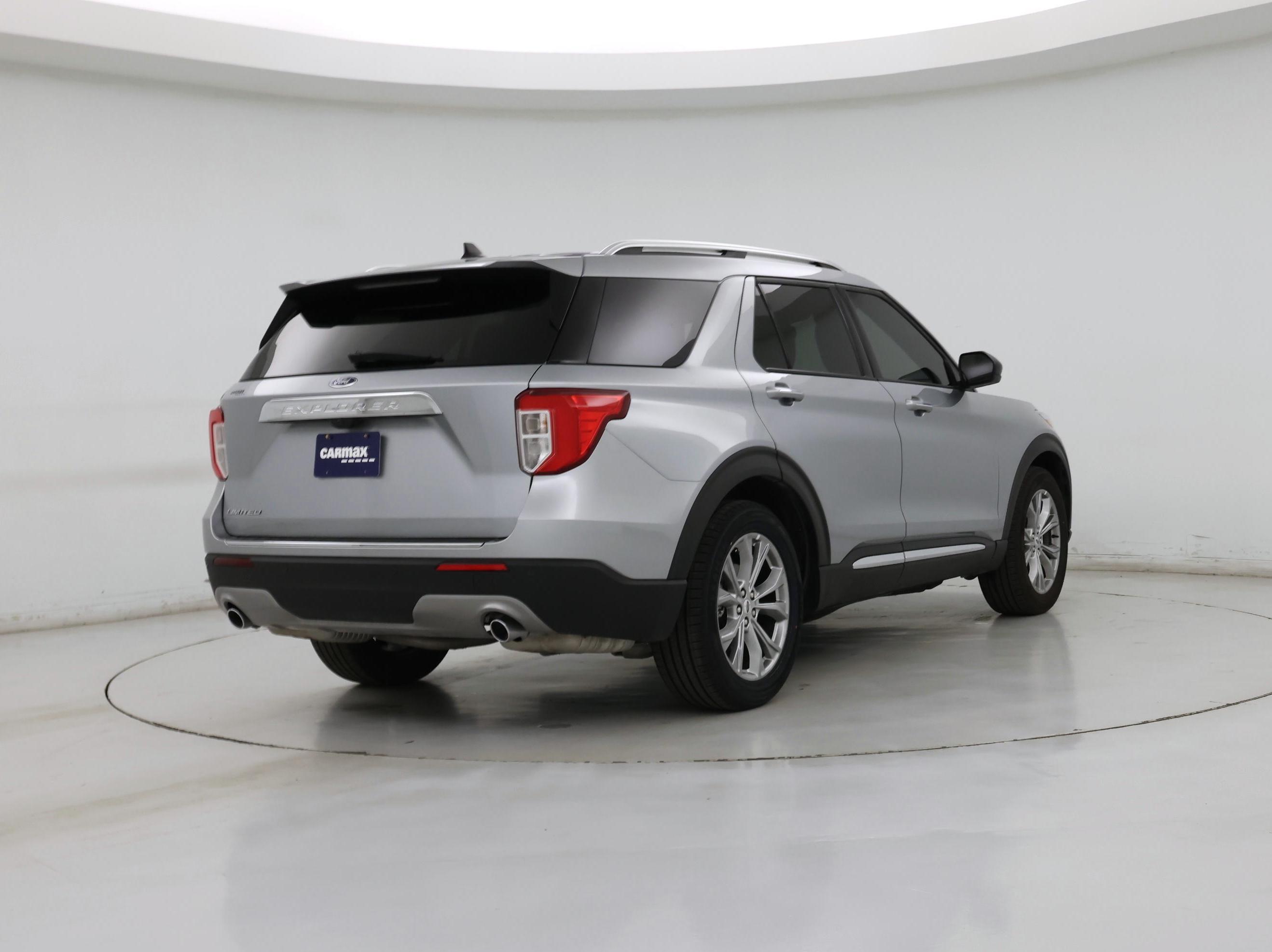 Thumbnail: 2024 Ford Explorer - 8