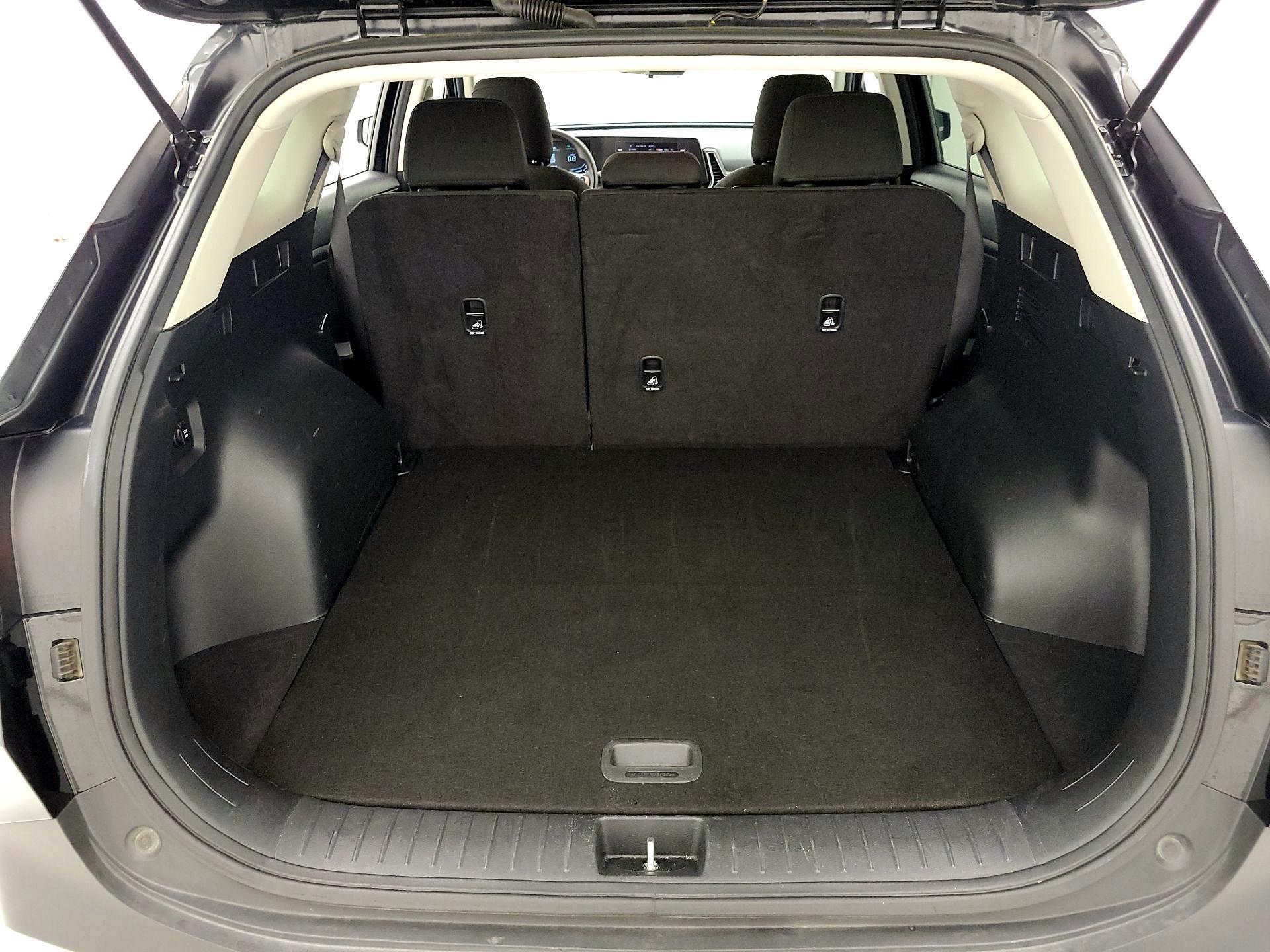 Thumbnail: 2025 Kia Sportage - 20