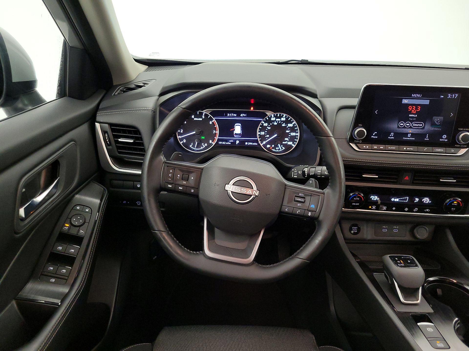 Thumbnail: 2025 Nissan Rogue - 10