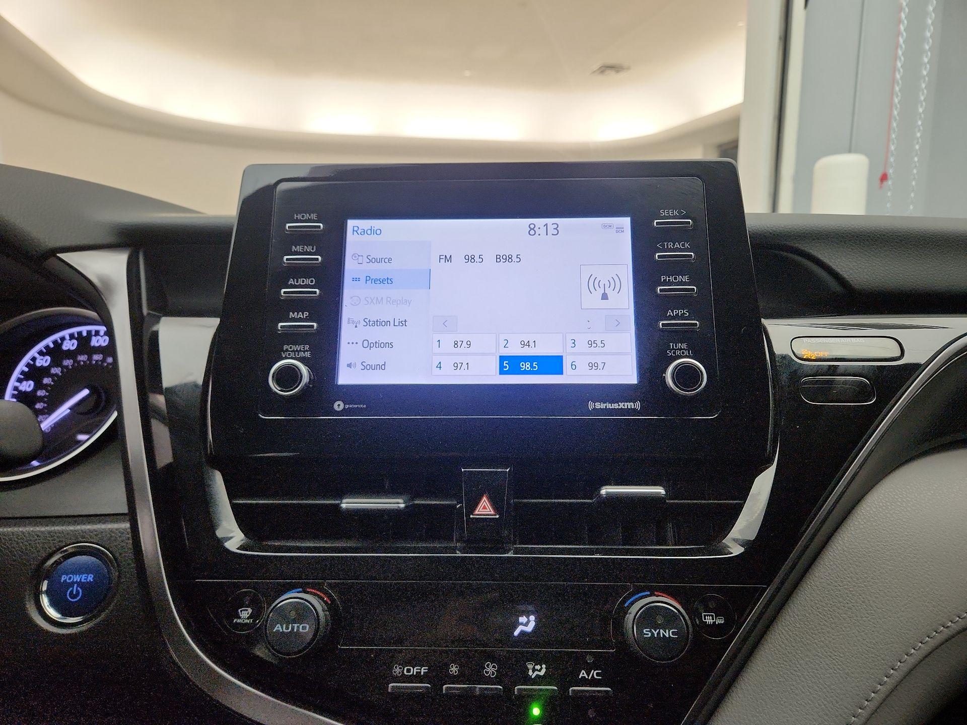 Thumbnail: 2021 Toyota Camry - 15