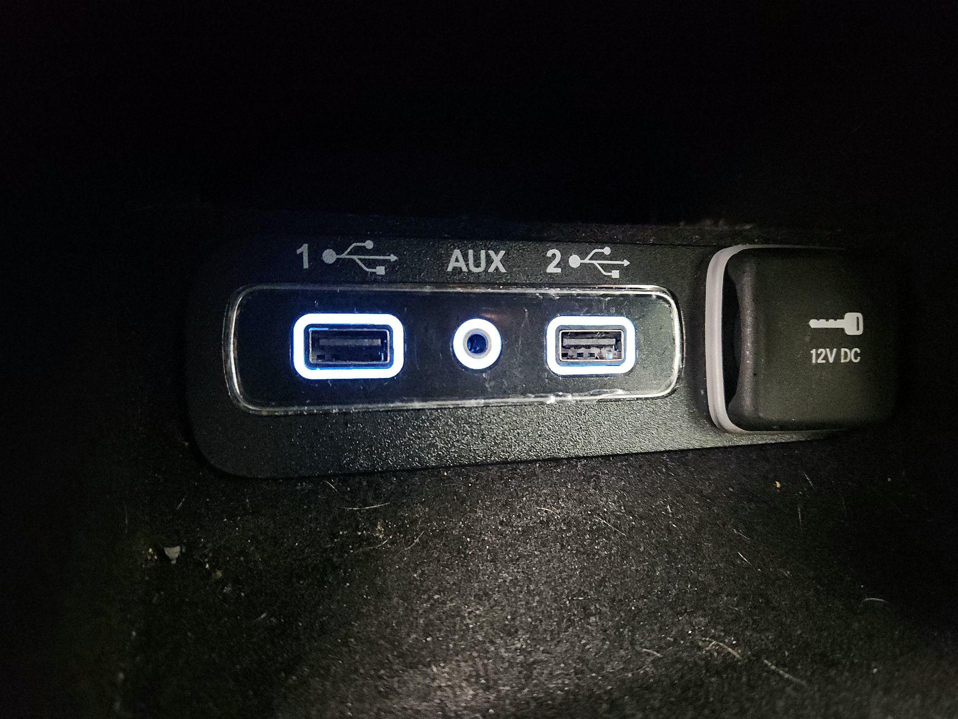 Thumbnail: 2020 Jeep Grand Cherokee - 19