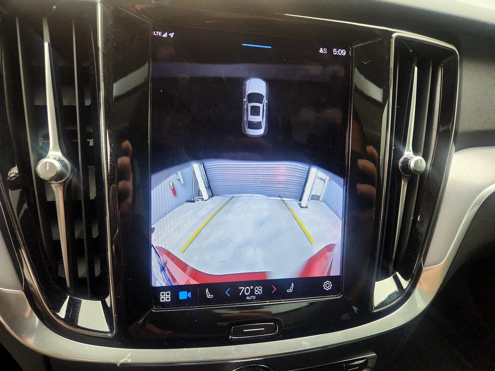 Thumbnail: 2024 Volvo S60 - 15