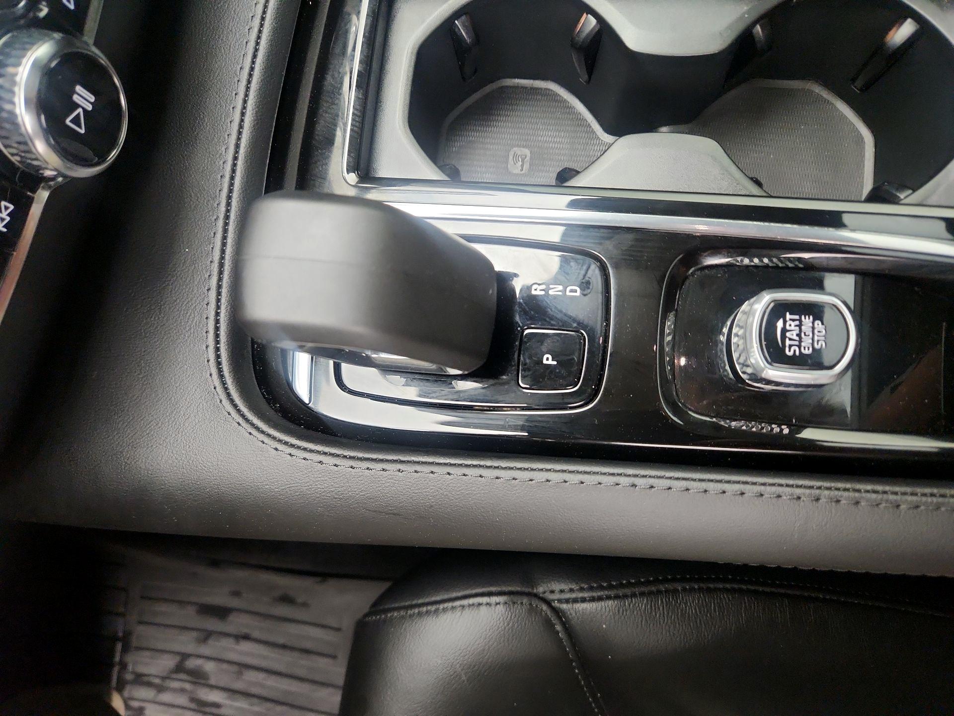 Thumbnail: 2024 Volvo S60 - 18