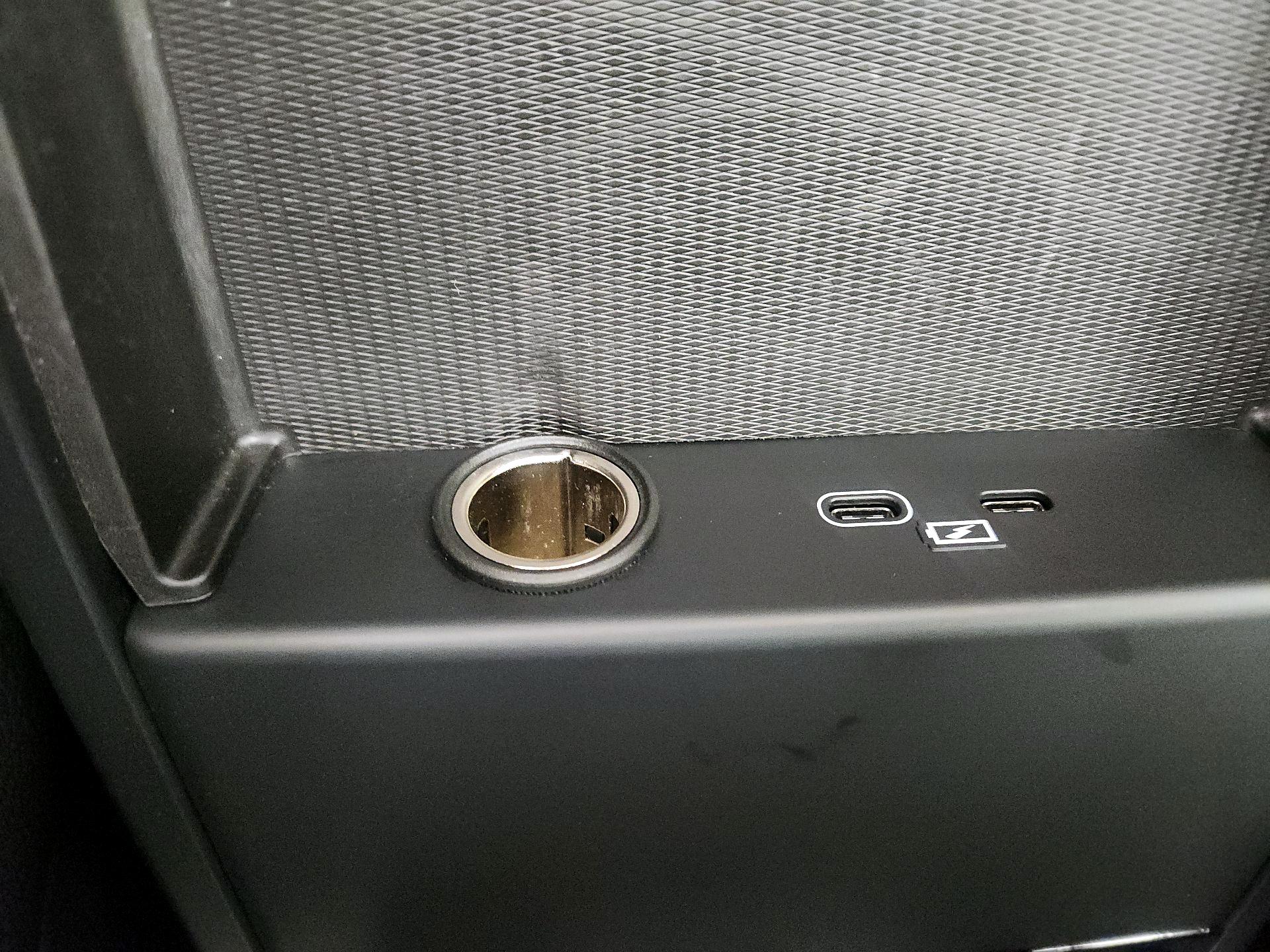 Thumbnail: 2024 Volvo S60 - 19