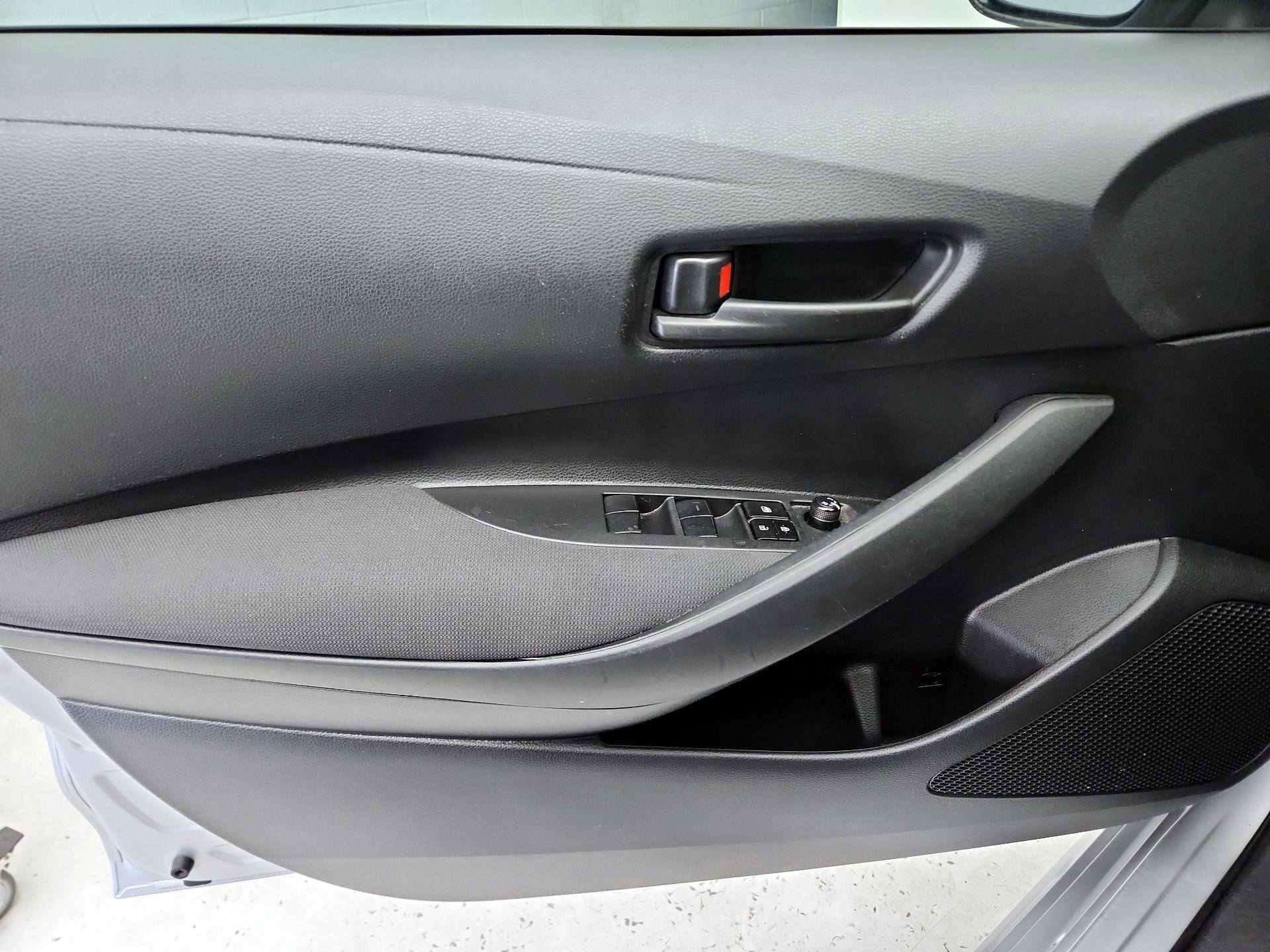 Thumbnail: 2022 Toyota Corolla - 12