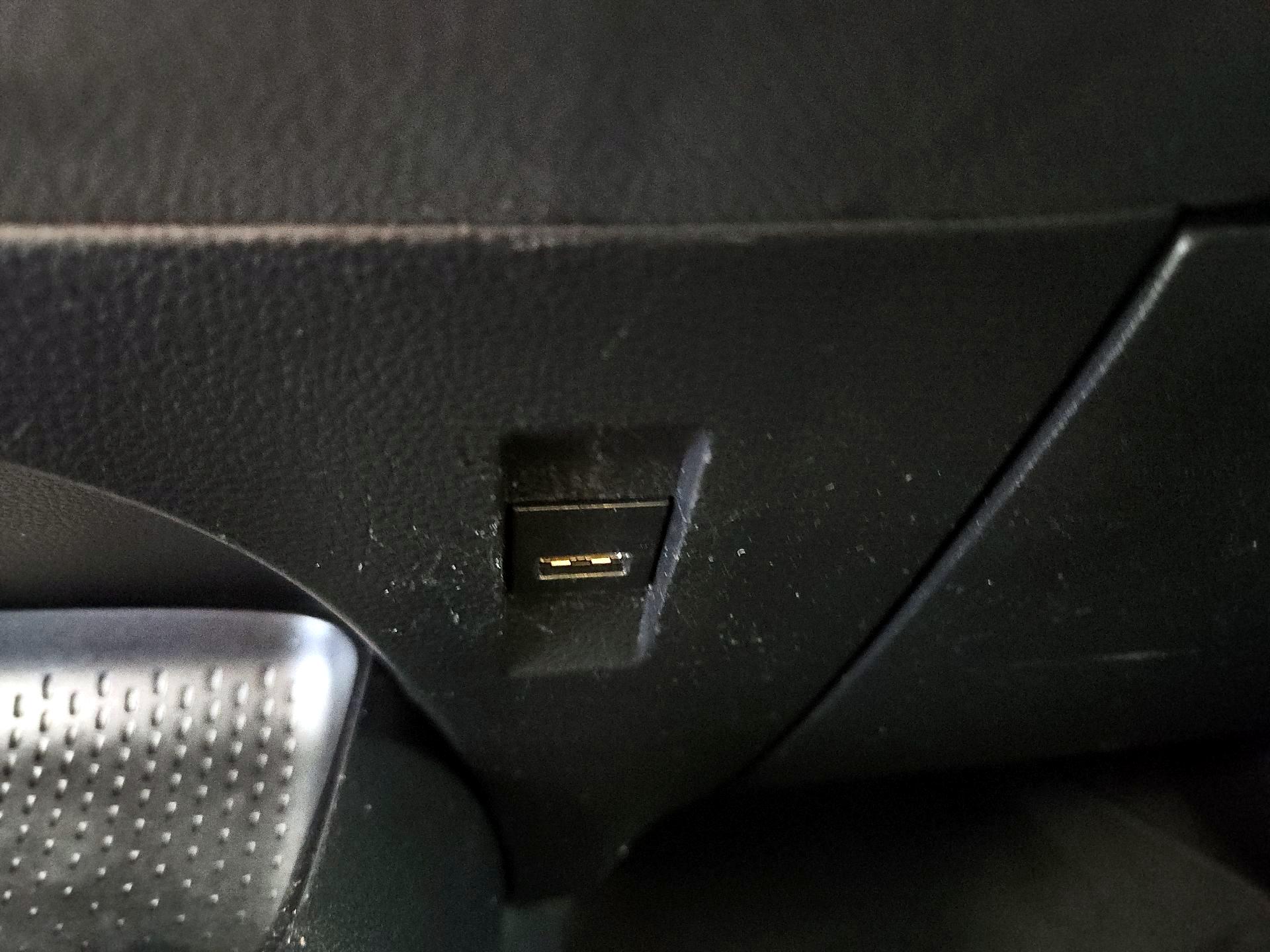 Thumbnail: 2022 Toyota Corolla - 18