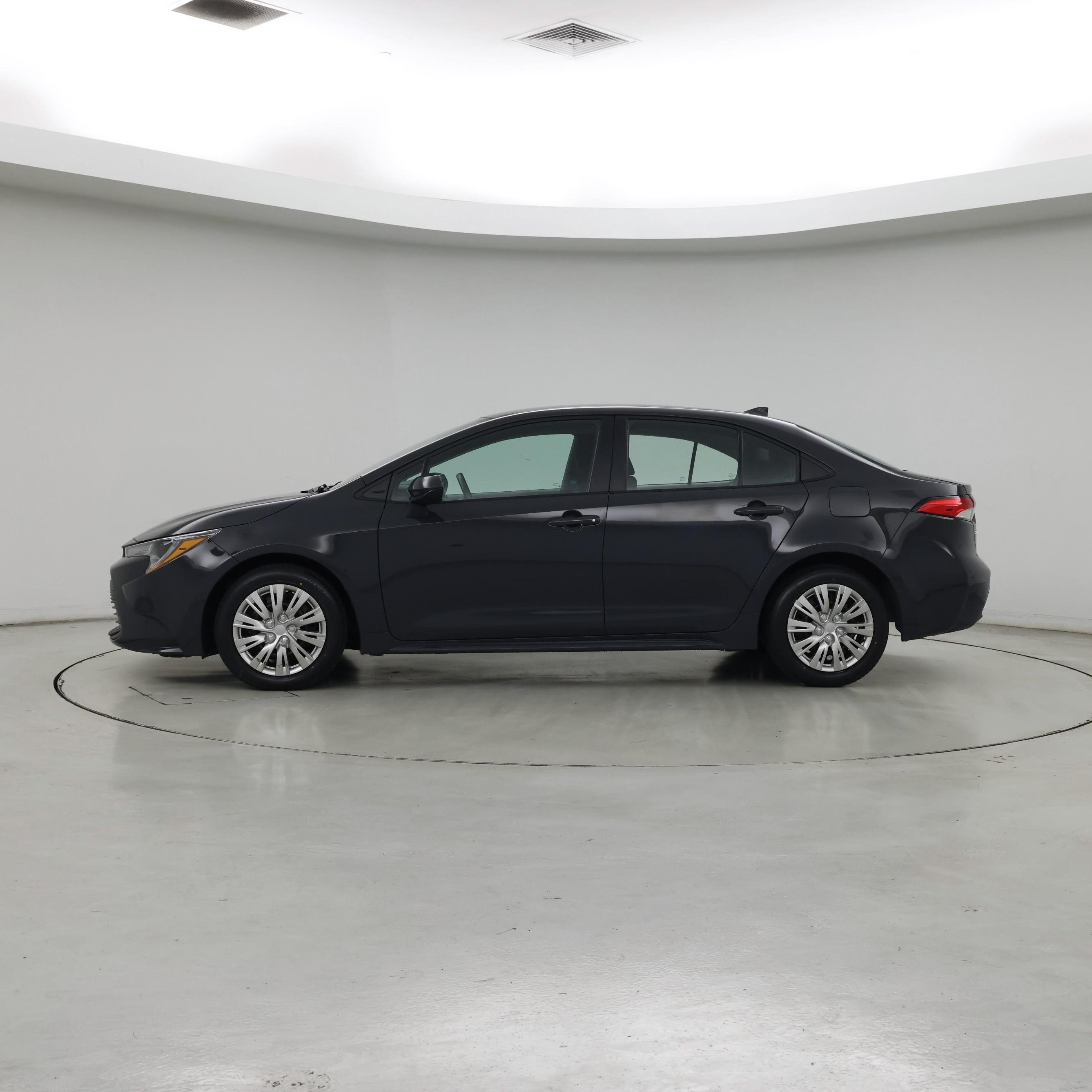 Thumbnail: 2024 Toyota Corolla - 3