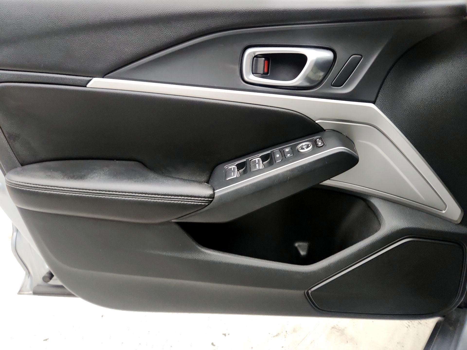 Thumbnail: 2023 Acura Integra - 12