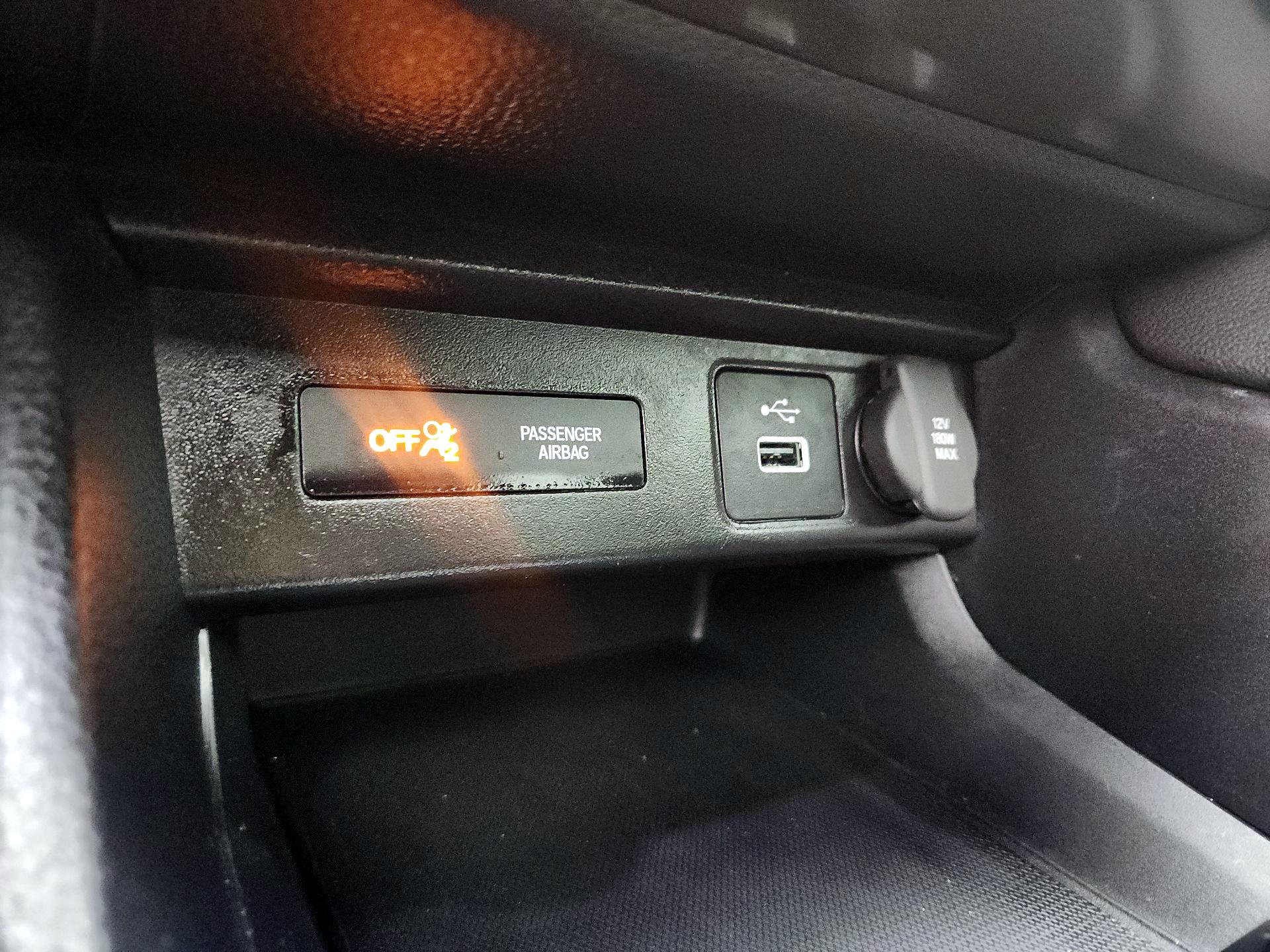 Thumbnail: 2023 Acura Integra - 18