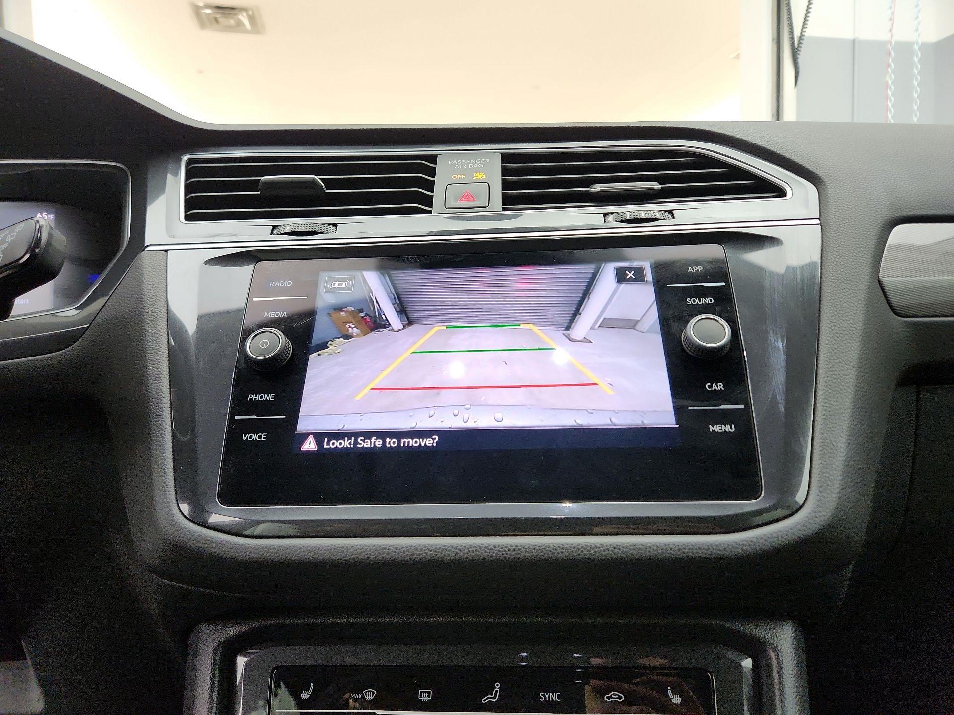 Thumbnail: 2024 Volkswagen Tiguan - 14