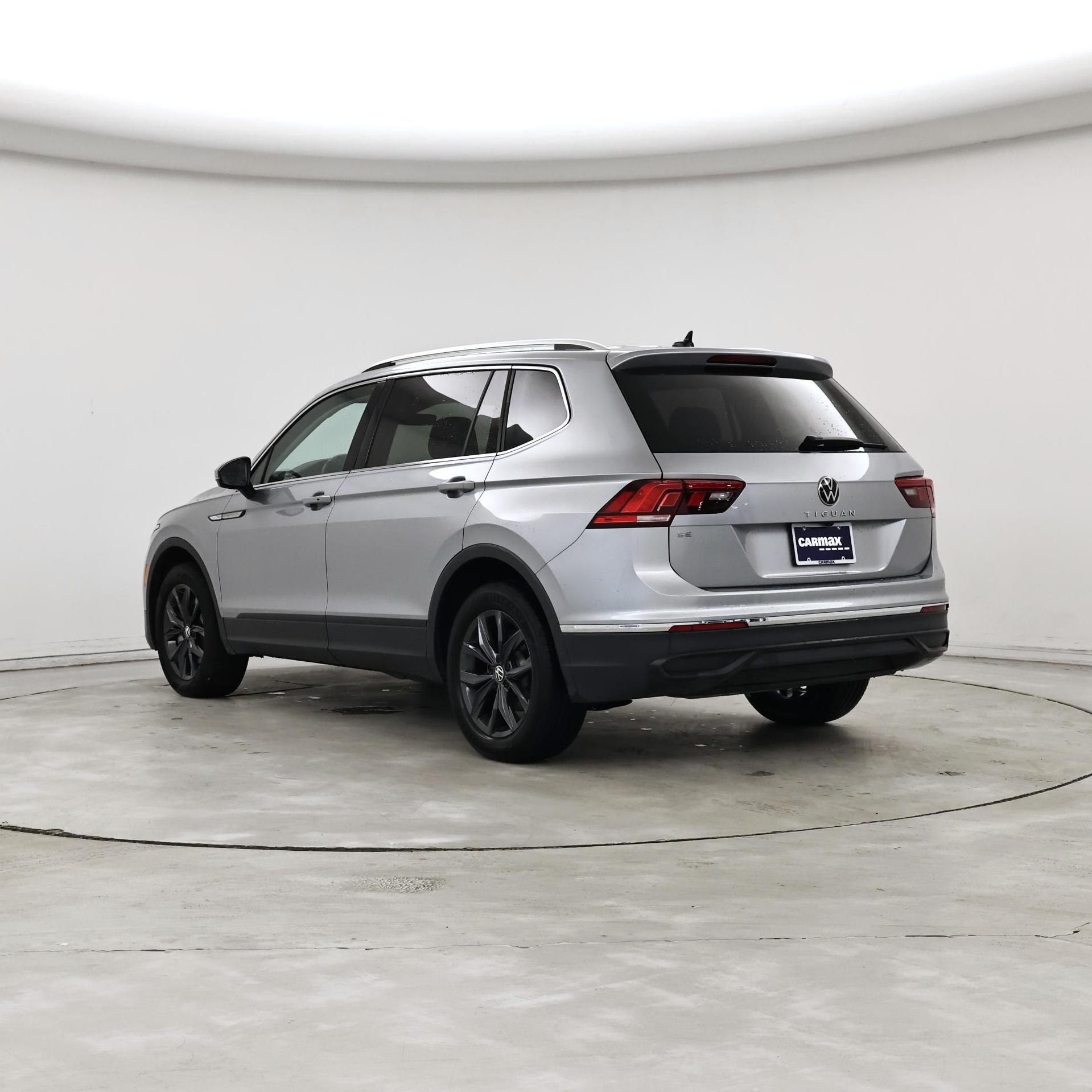 Thumbnail: 2024 Volkswagen Tiguan - 2