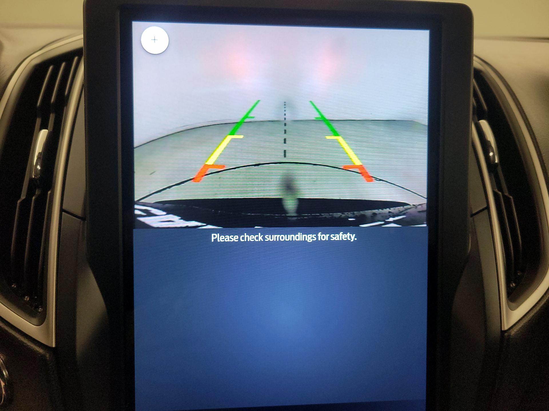 Thumbnail: 2022 Ford Edge - 14