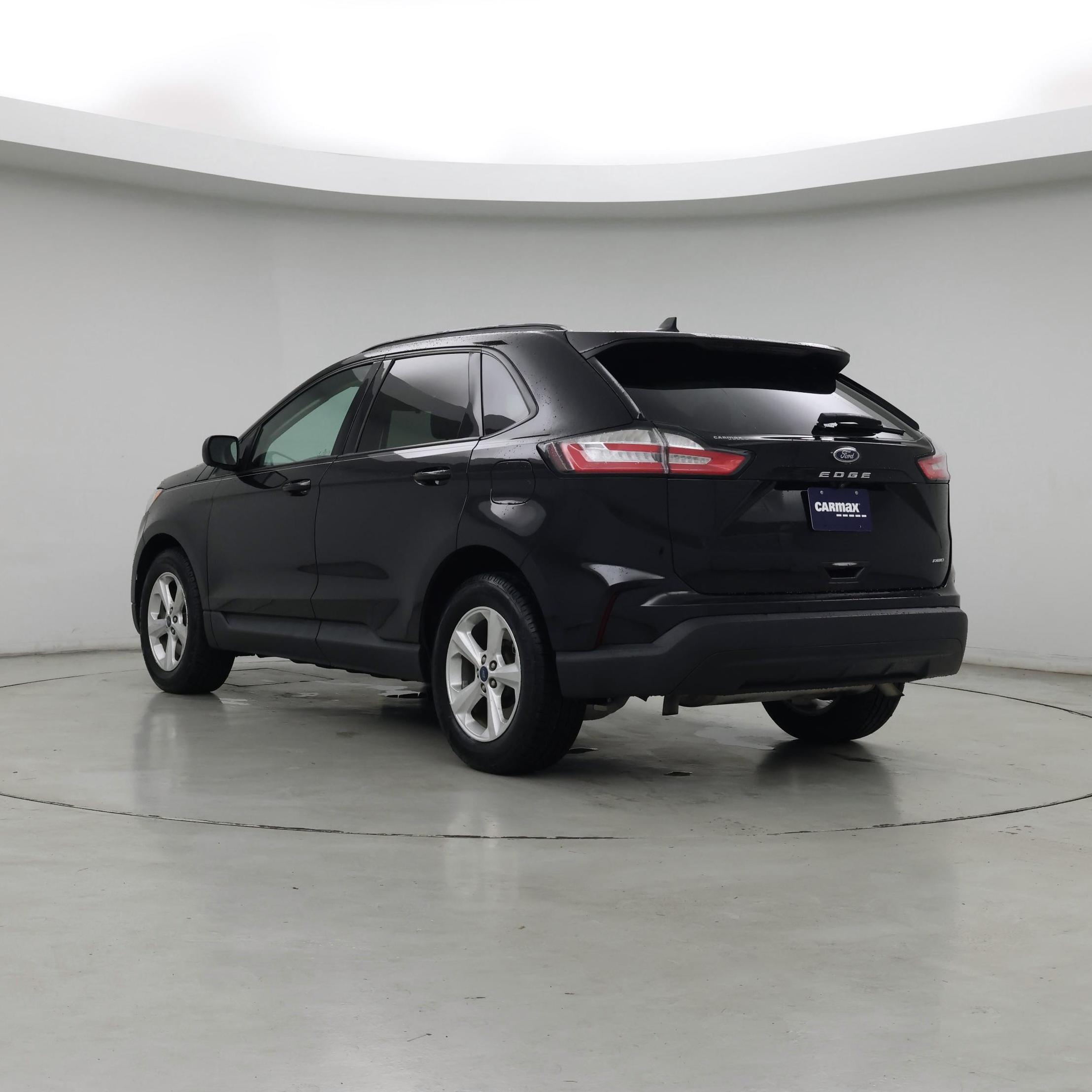 Thumbnail: 2022 Ford Edge - 2