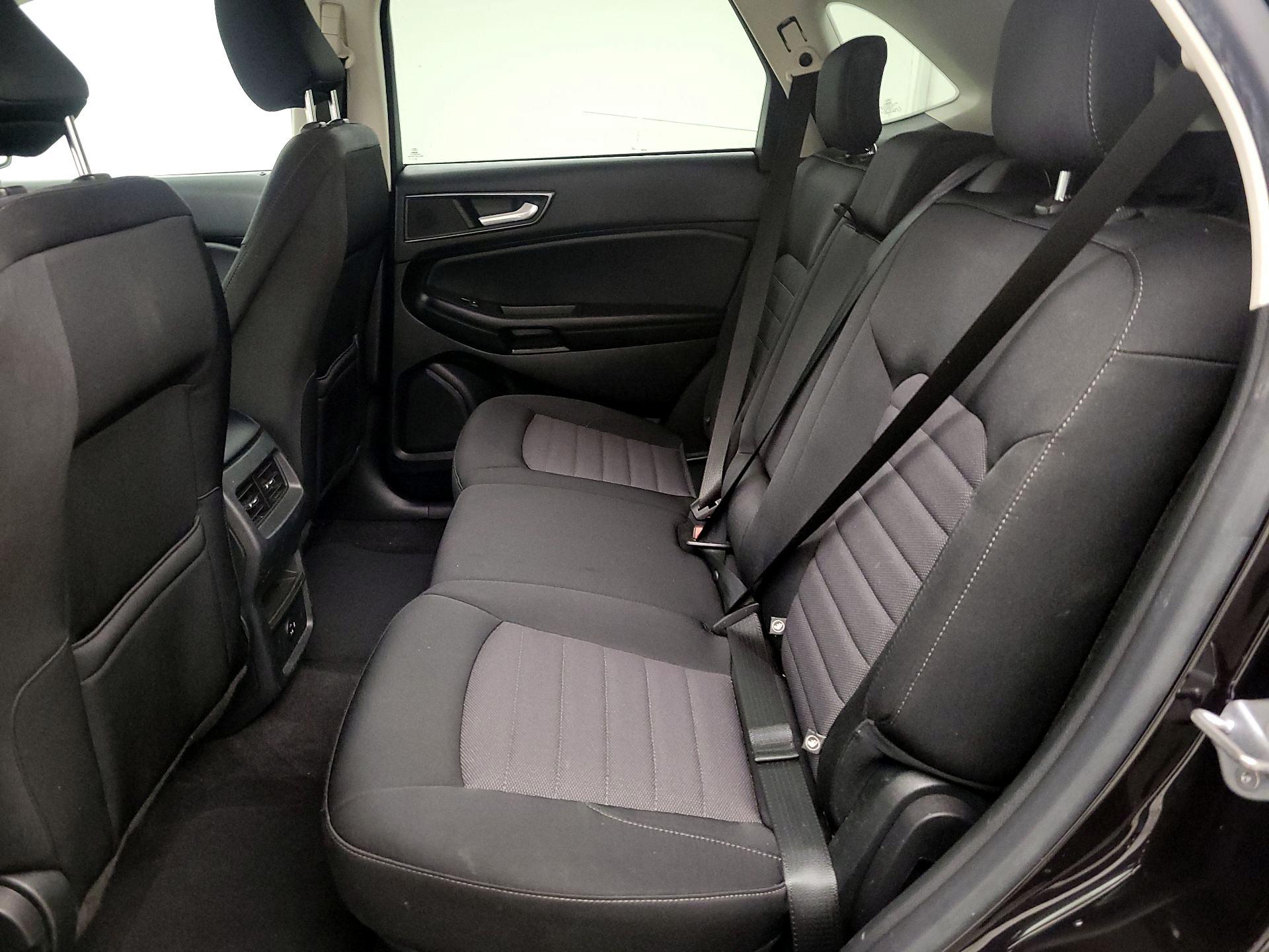 Thumbnail: 2022 Ford Edge - 19