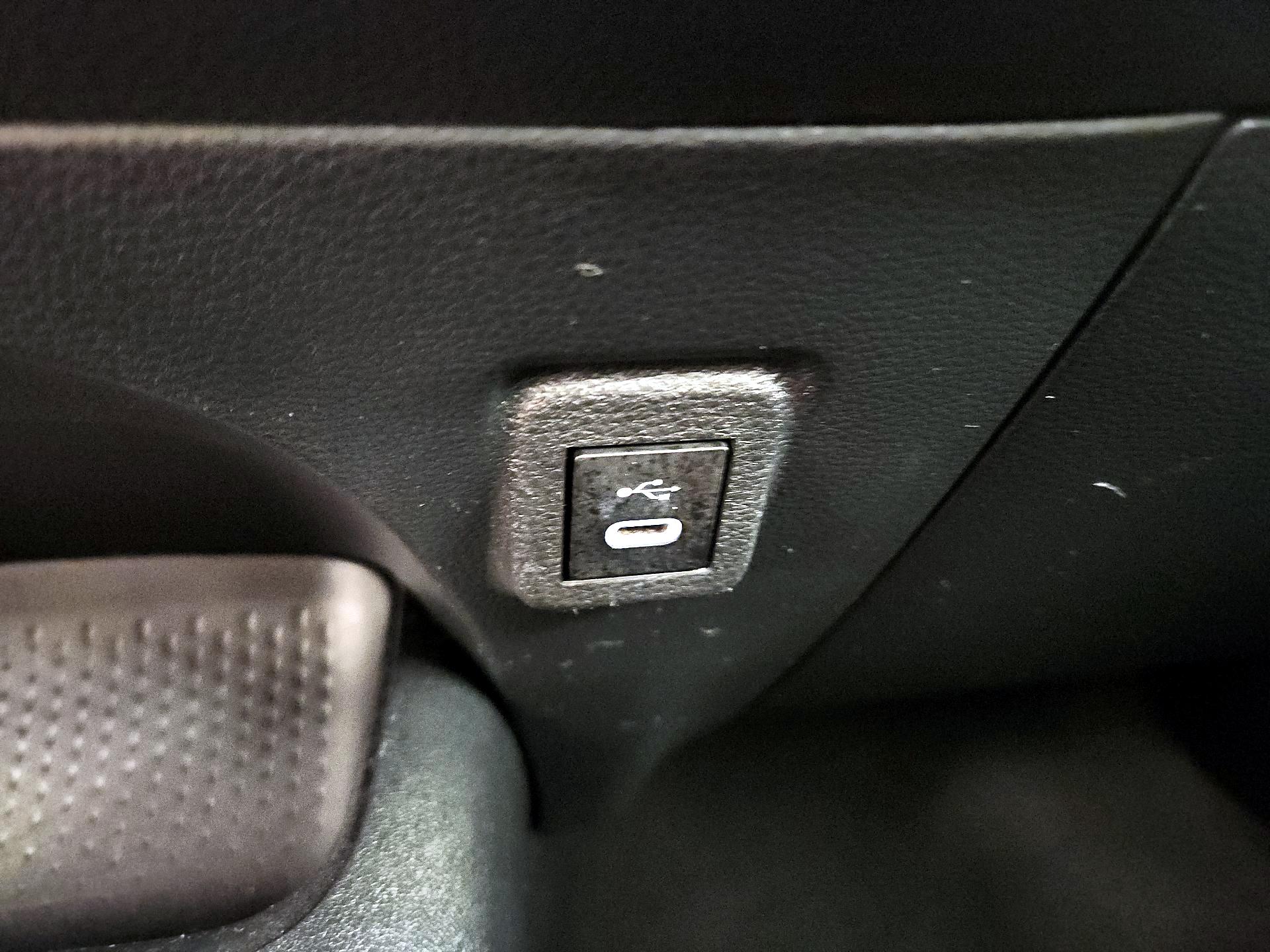 Thumbnail: 2024 Toyota Corolla - 18