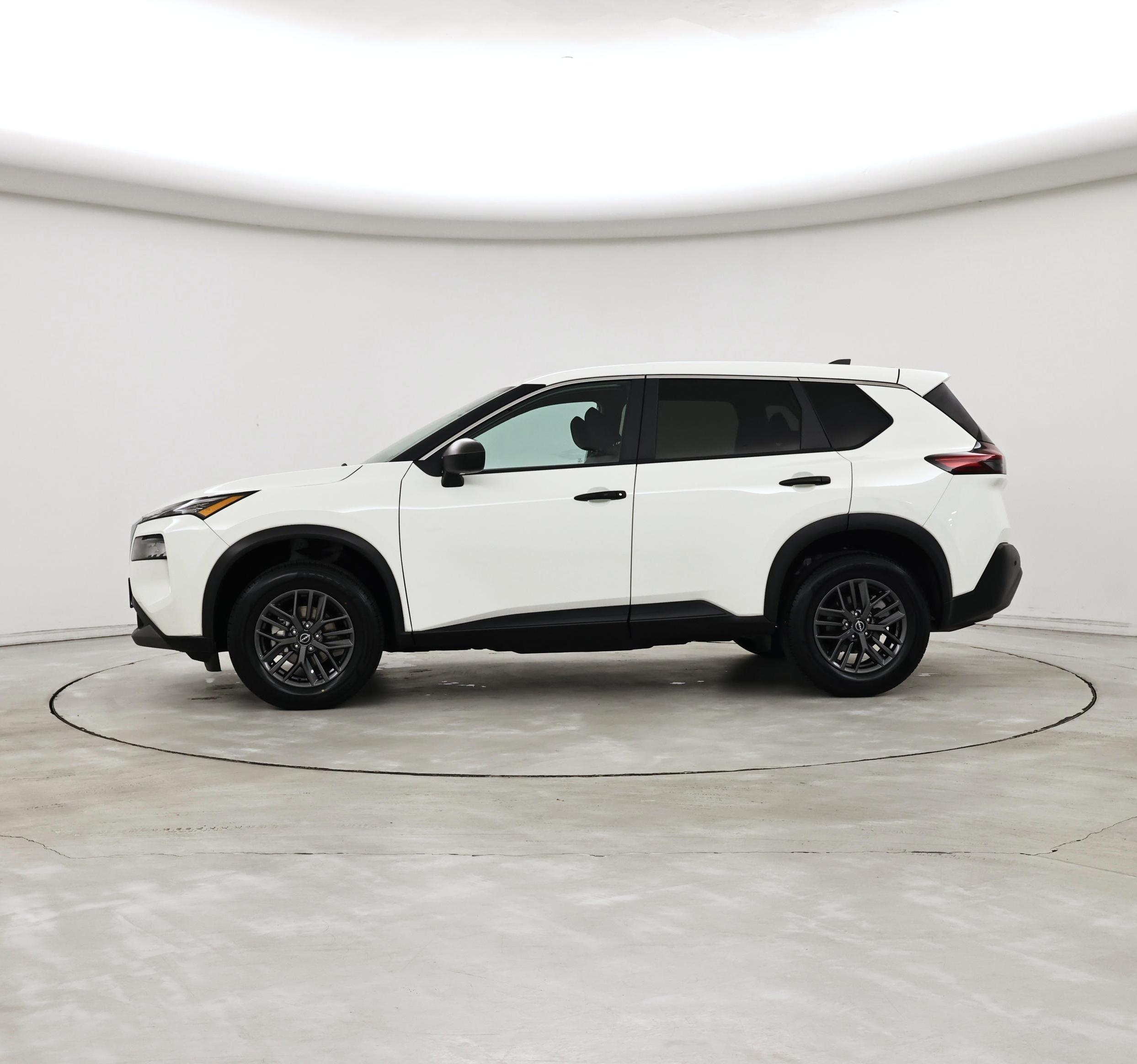 Thumbnail: 2023 Nissan Rogue - 3