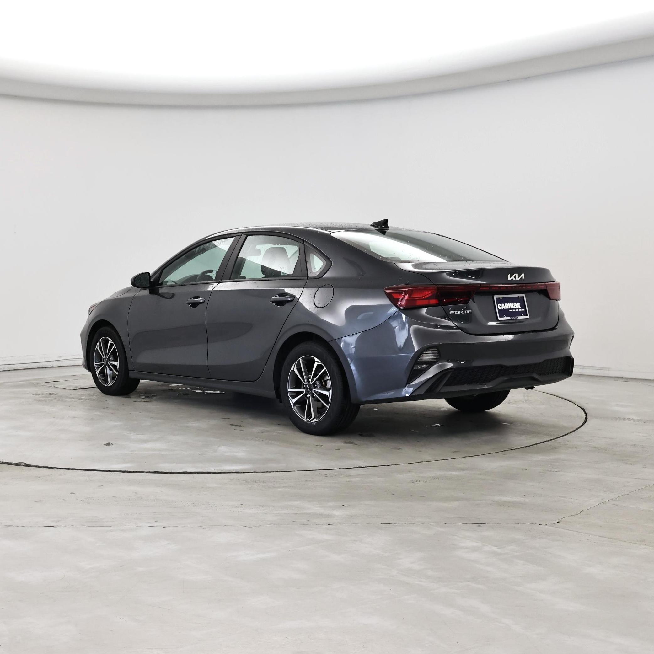 Thumbnail: 2024 Kia Forte - 2