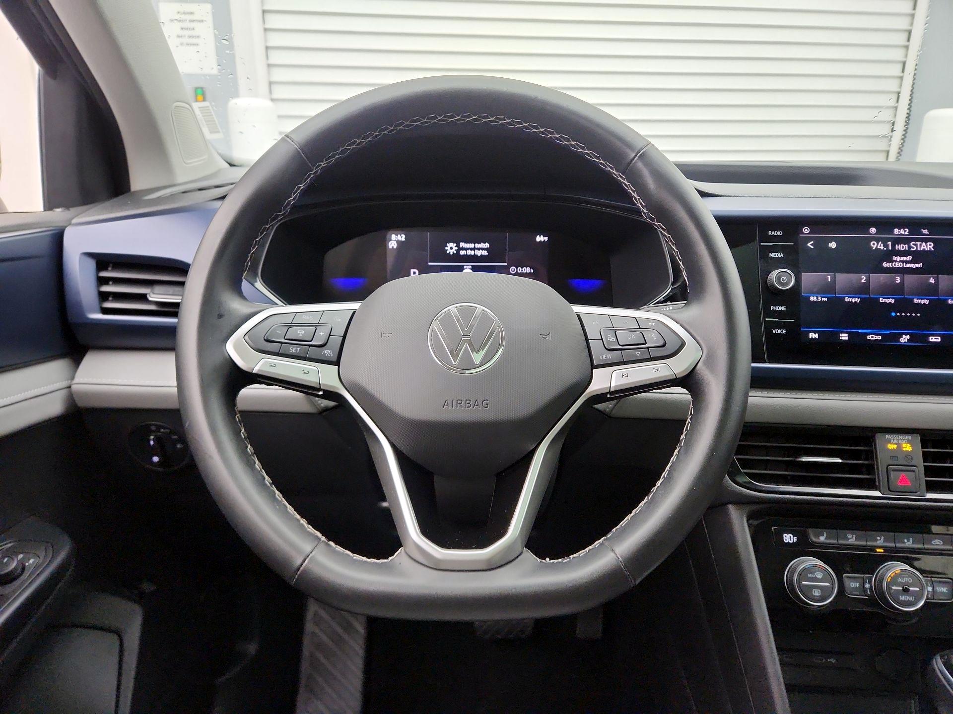 Thumbnail: 2024 Volkswagen Taos - 10