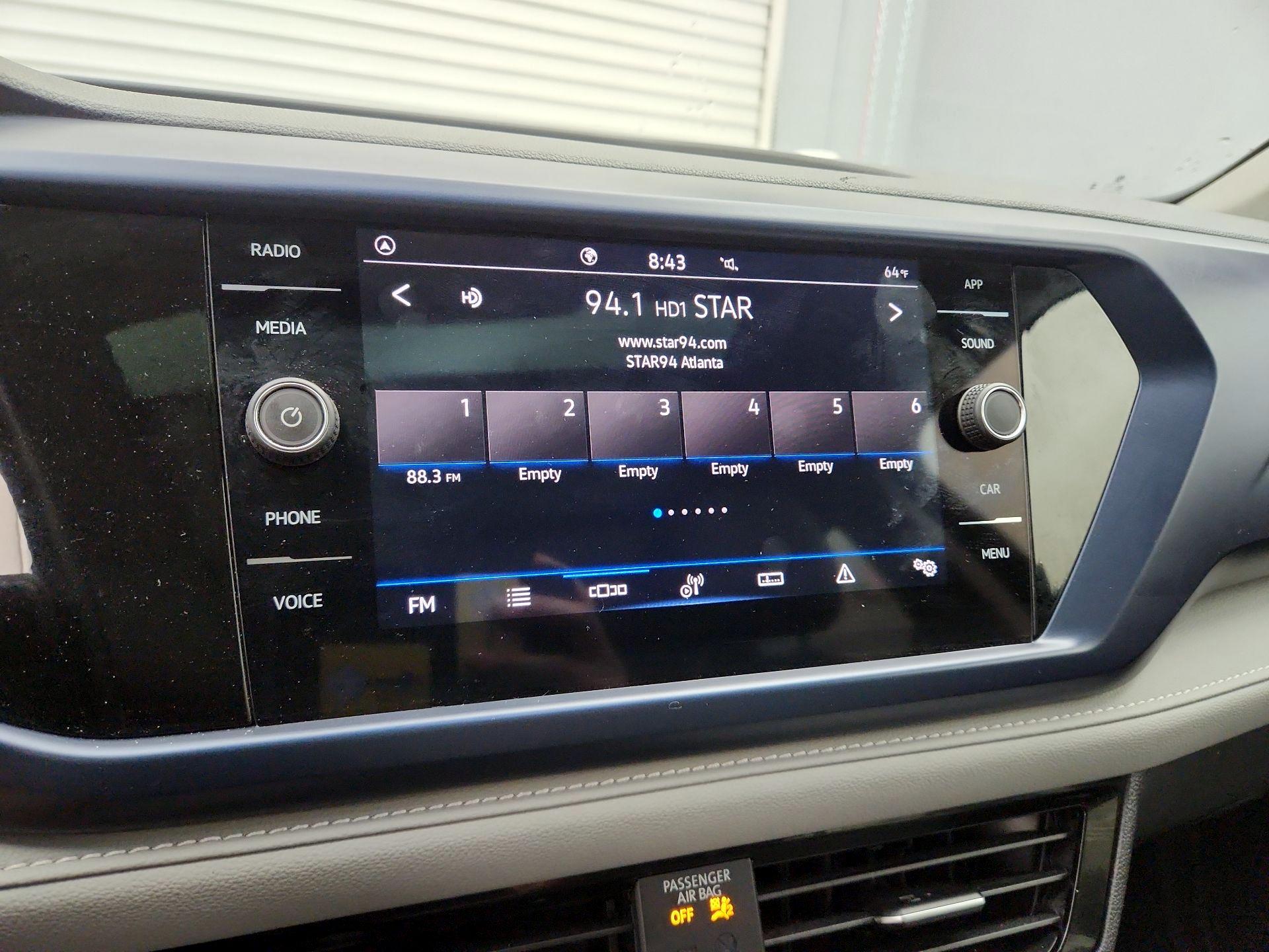 Thumbnail: 2024 Volkswagen Taos - 15