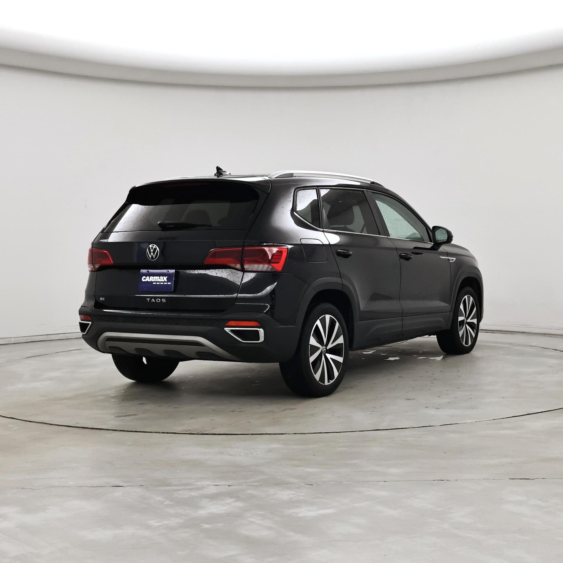 Thumbnail: 2024 Volkswagen Taos - 8