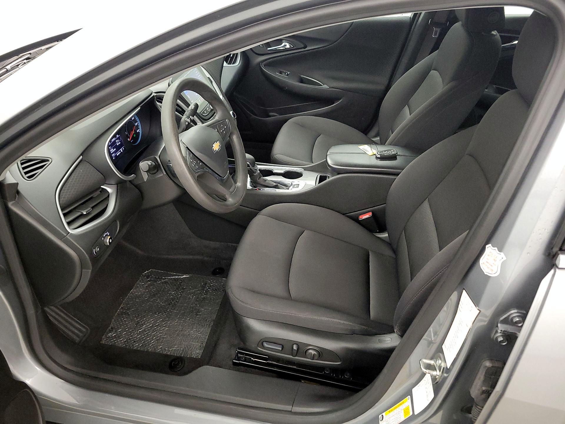 Thumbnail: 2023 Chevrolet Malibu - 11