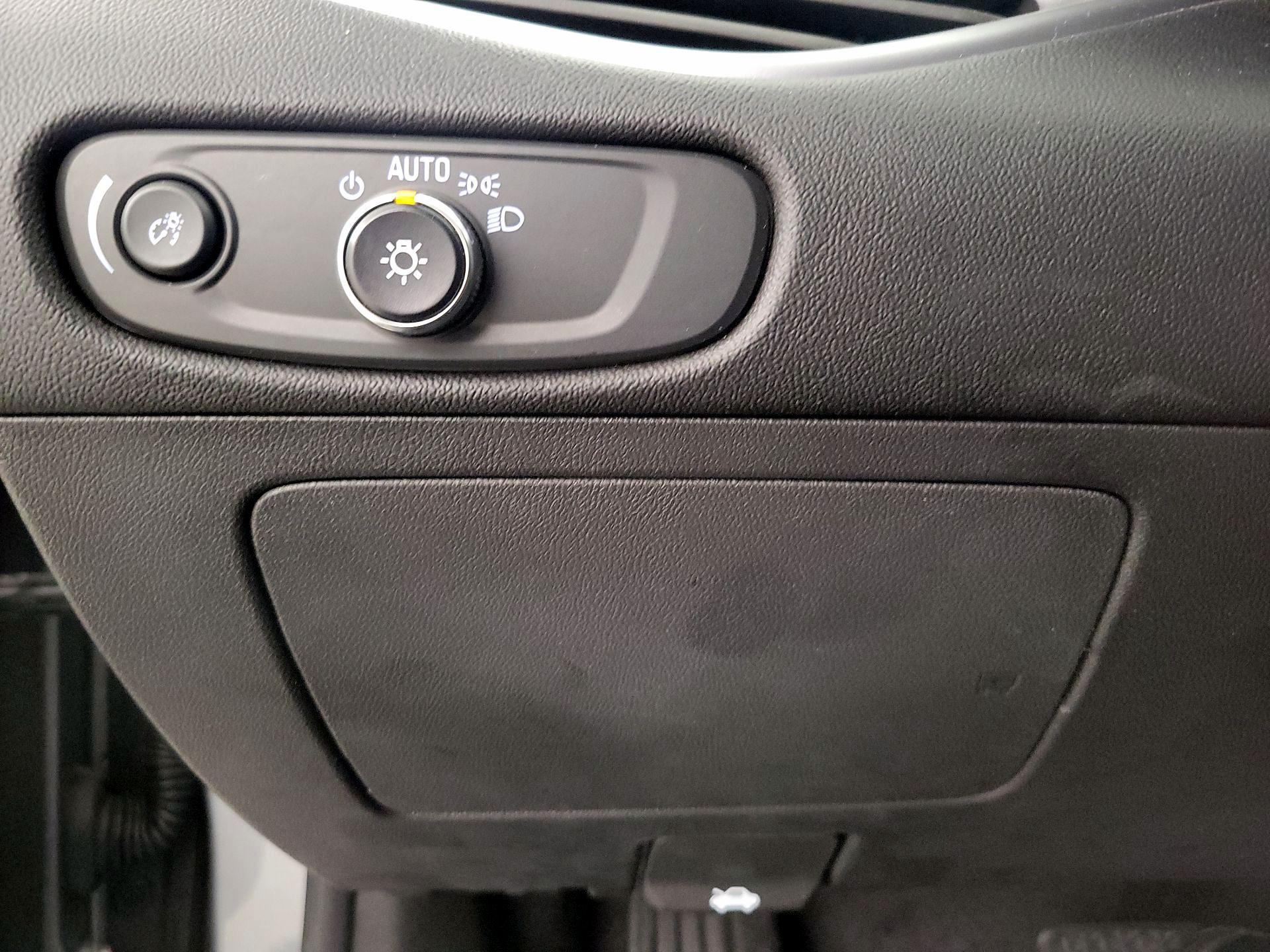 Thumbnail: 2023 Chevrolet Malibu - 13