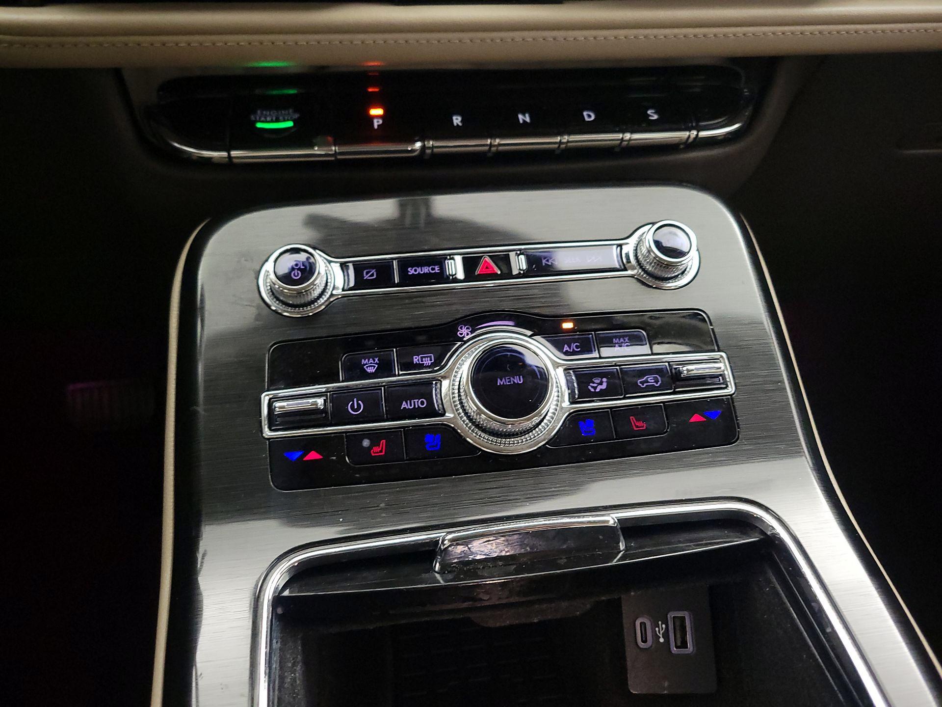 Thumbnail: 2021 Lincoln Nautilus - 18