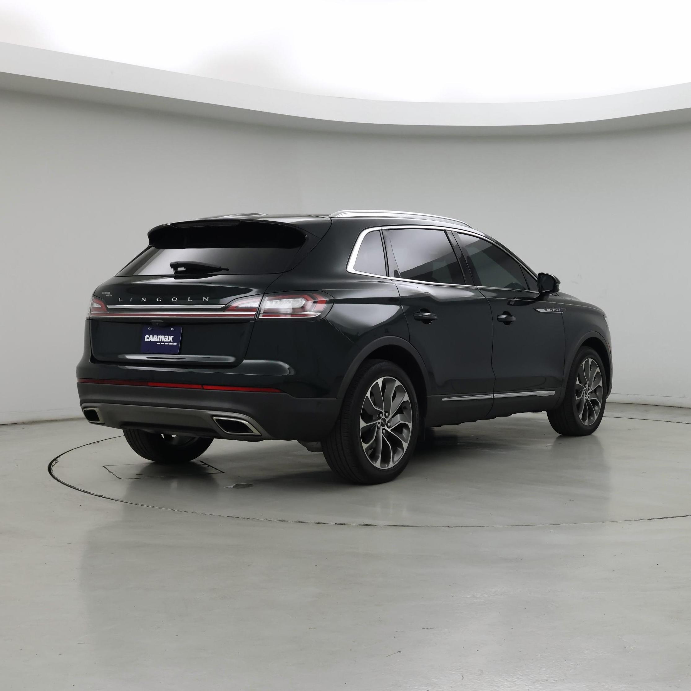 Thumbnail: 2021 Lincoln Nautilus - 8