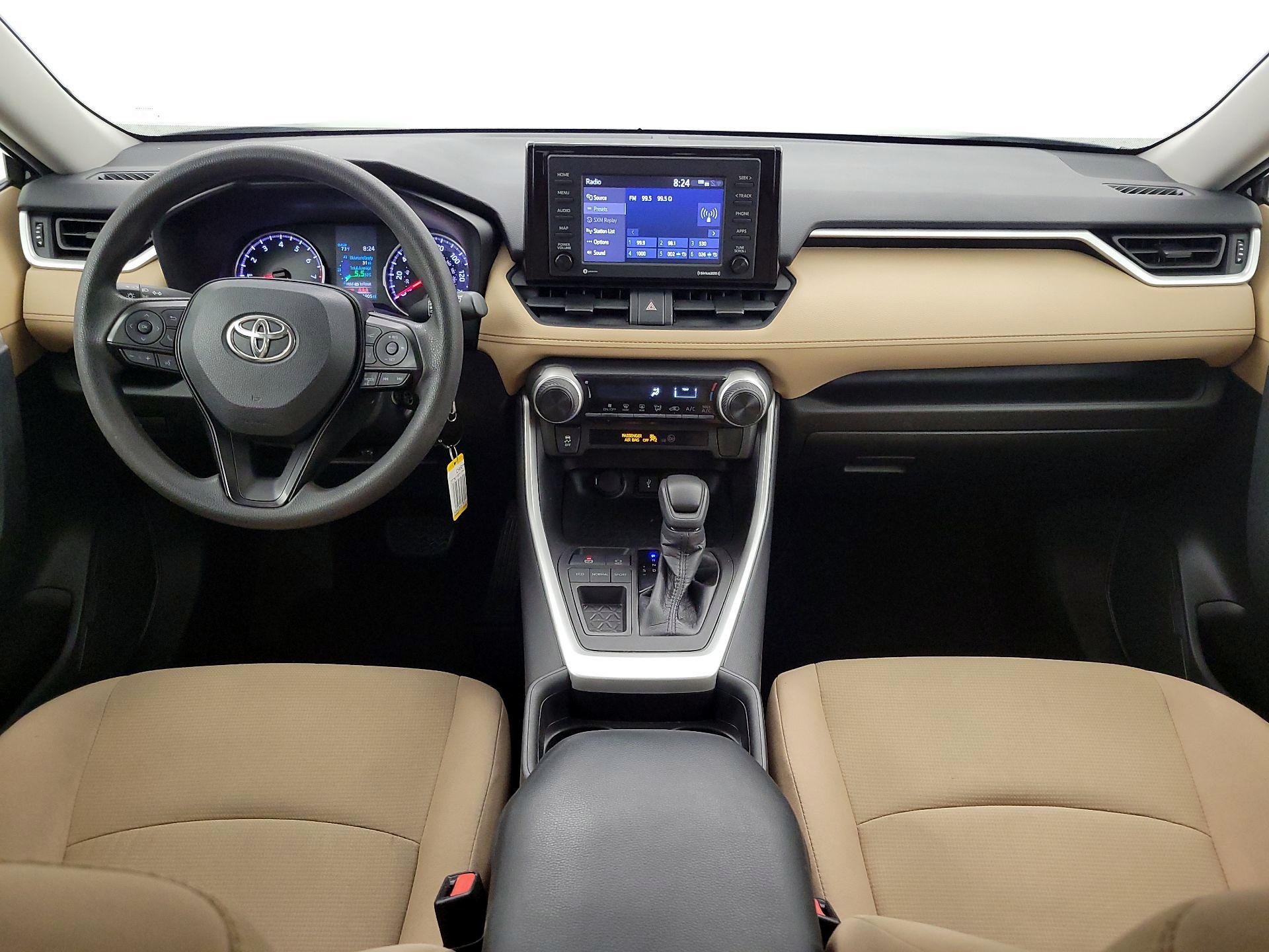 Thumbnail: 2021 Toyota RAV4 - 9