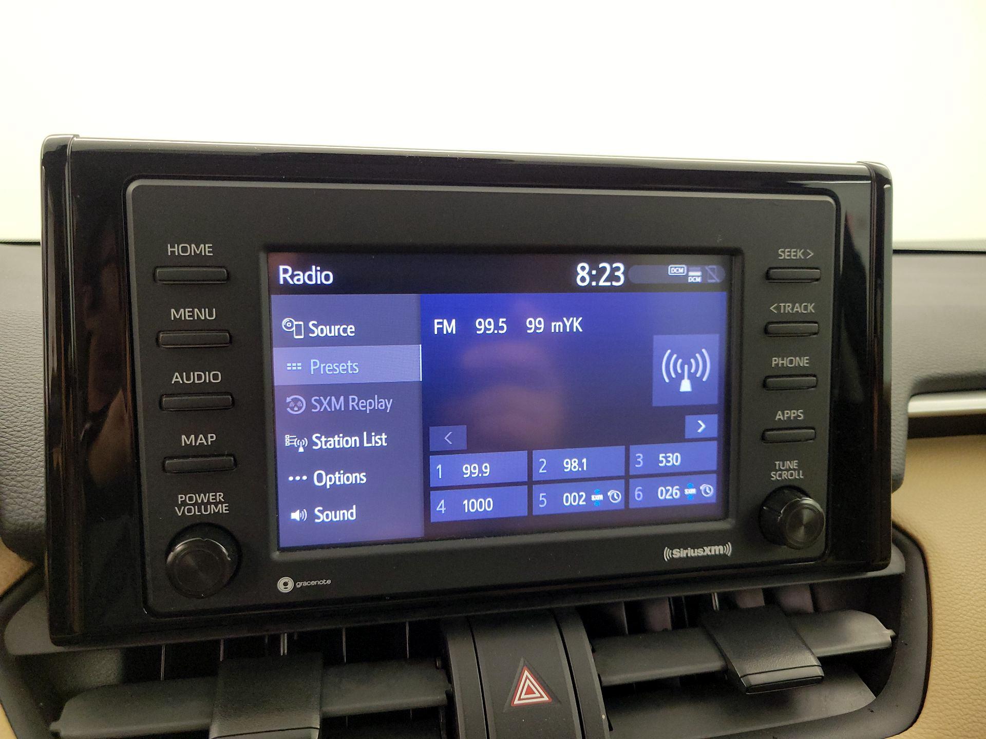 Thumbnail: 2021 Toyota RAV4 - 15