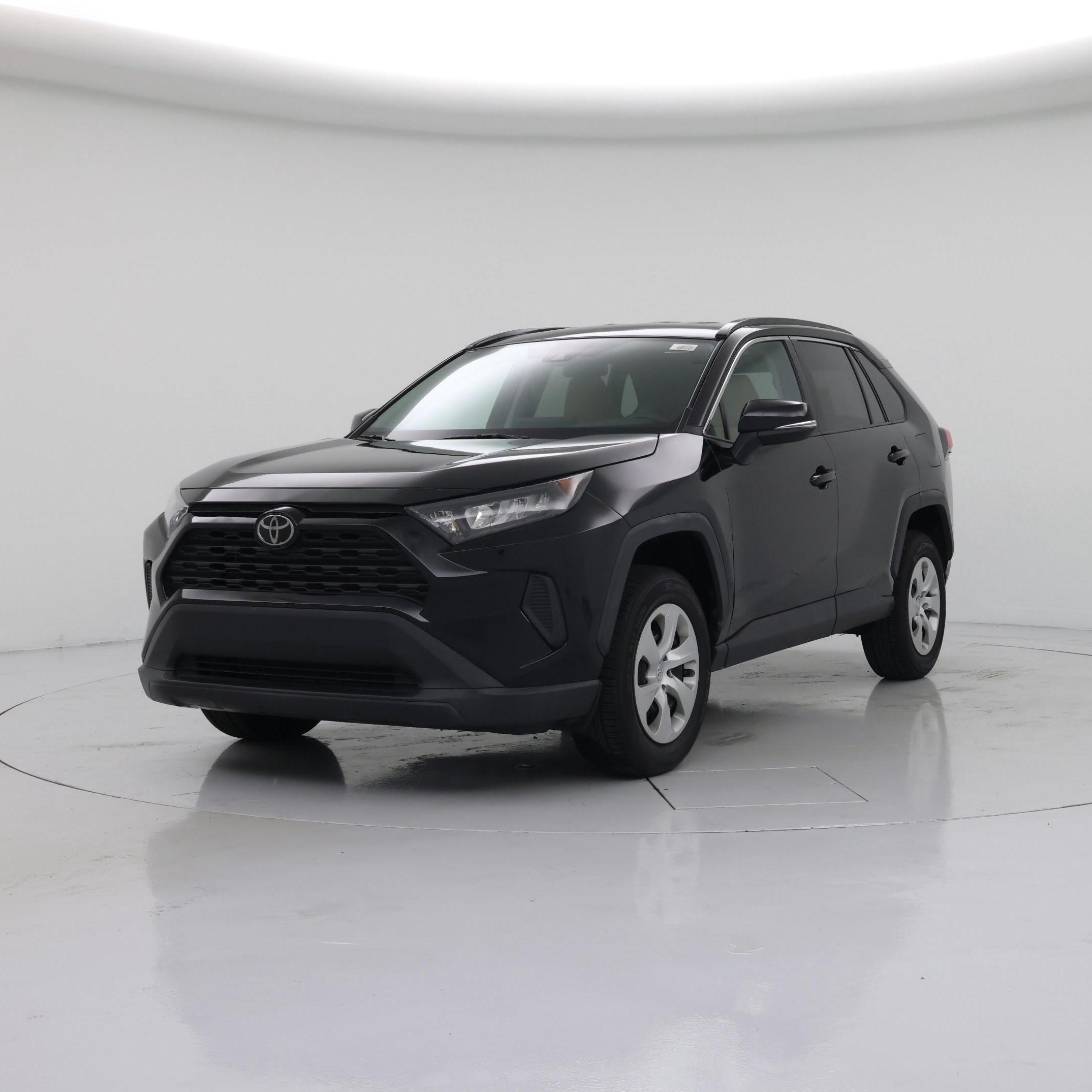 Thumbnail: 2021 Toyota RAV4 - 4