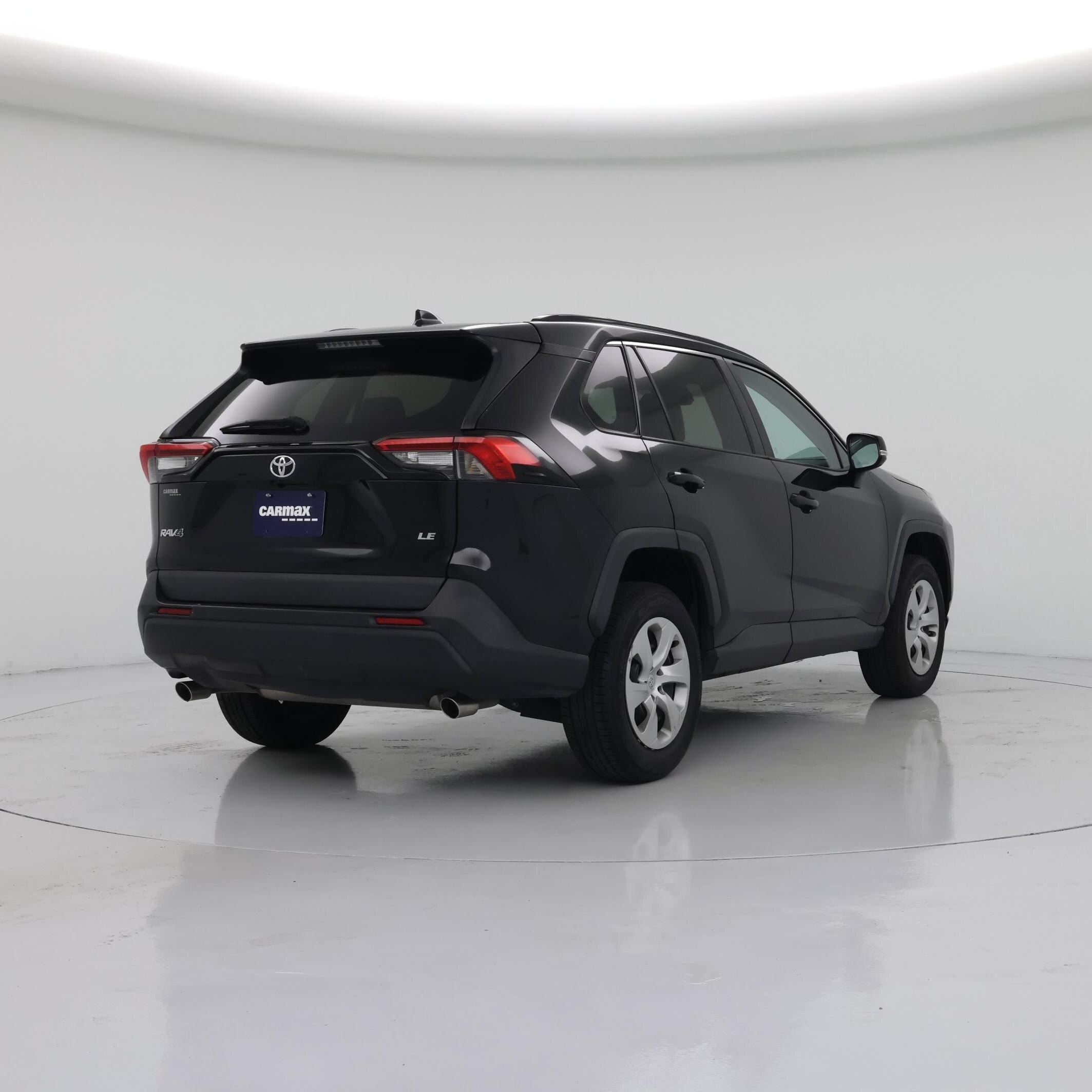 Thumbnail: 2021 Toyota RAV4 - 8