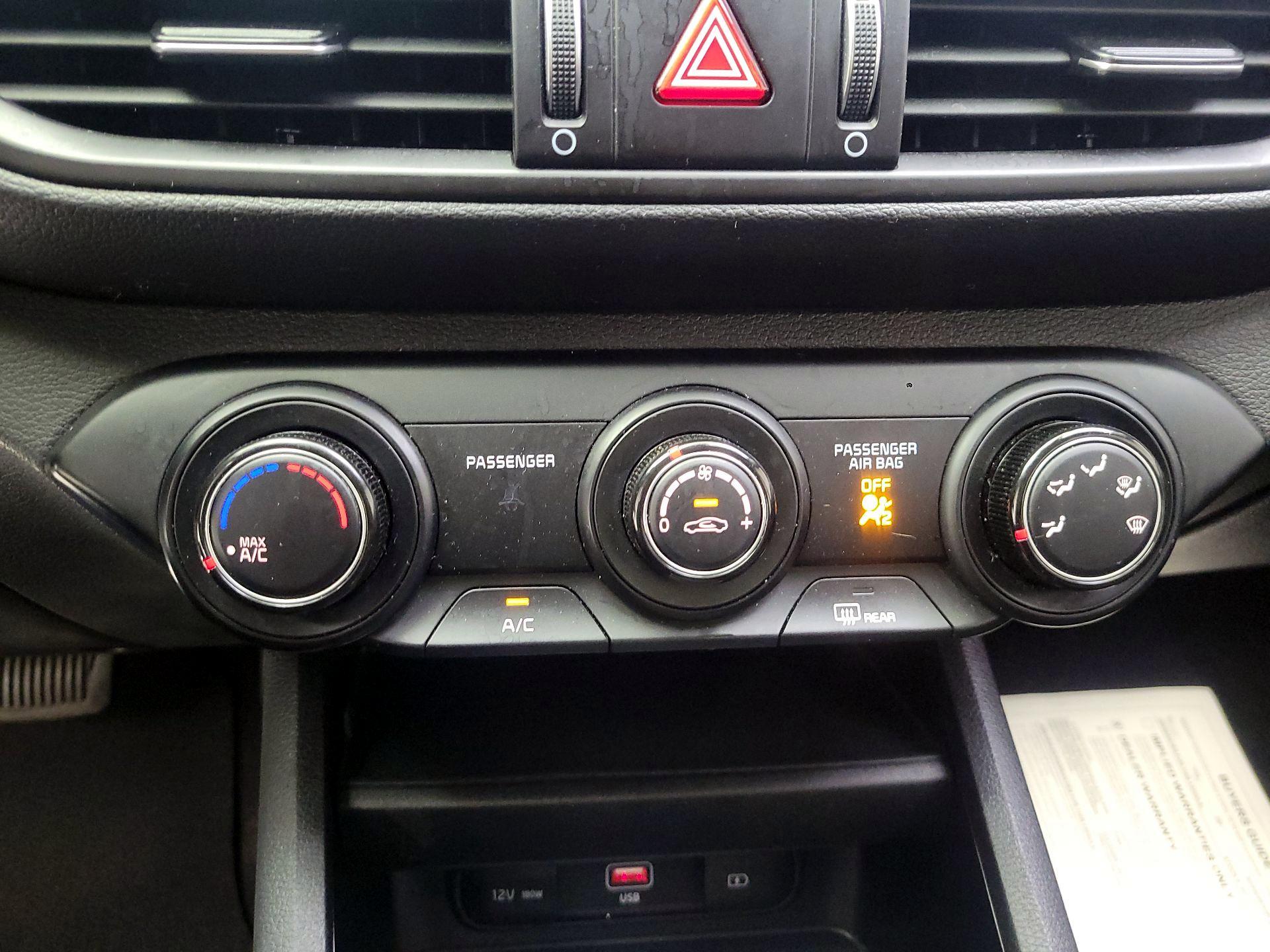 Thumbnail: 2024 Kia Forte - 14