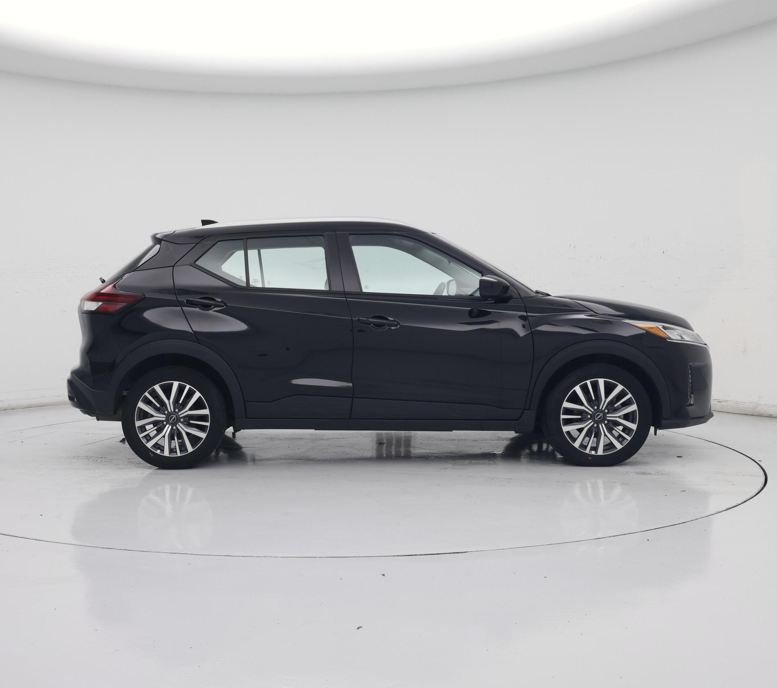 Thumbnail: 2024 Nissan Kicks - 7