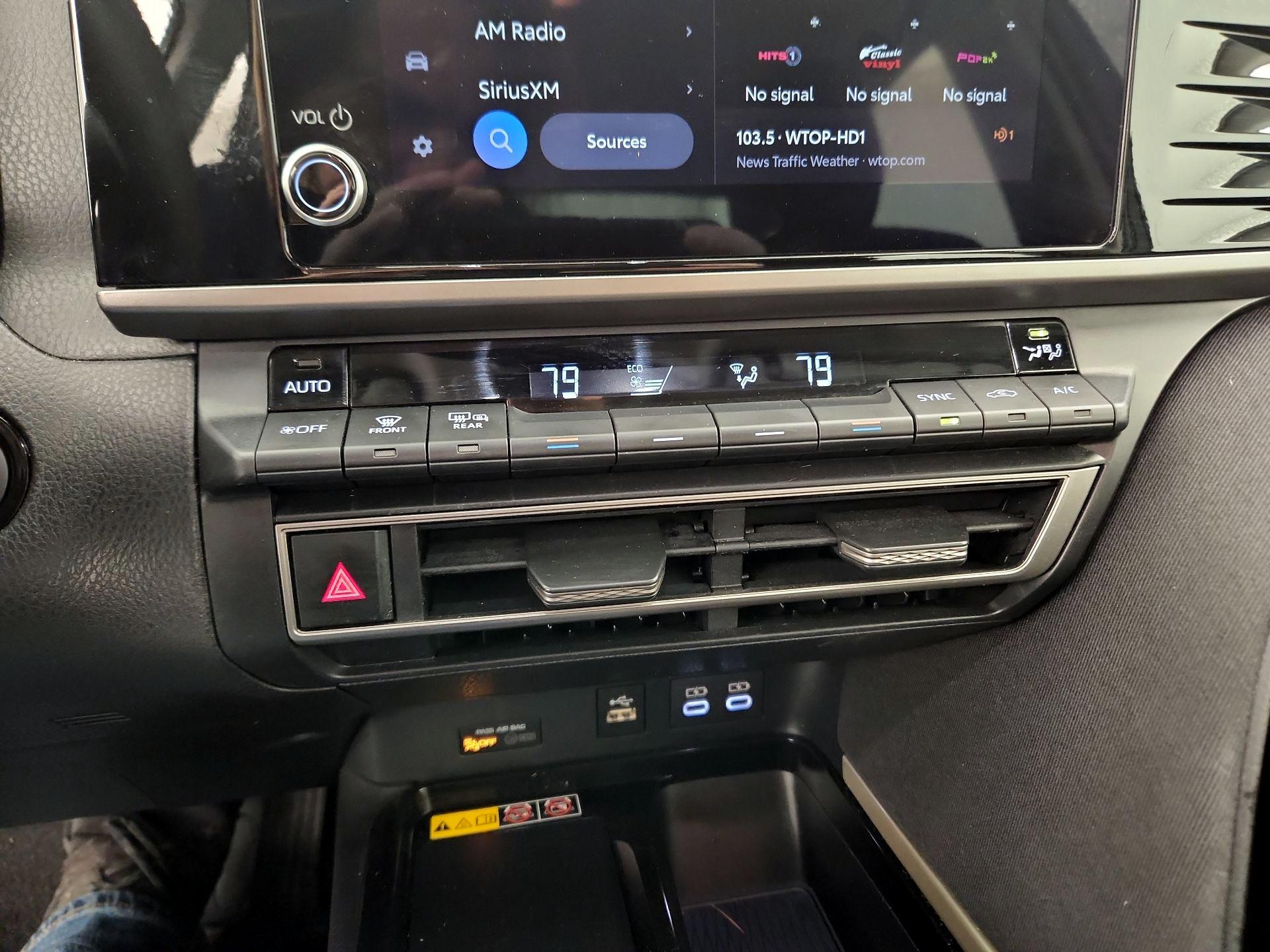 Thumbnail: 2025 Toyota Camry - 16