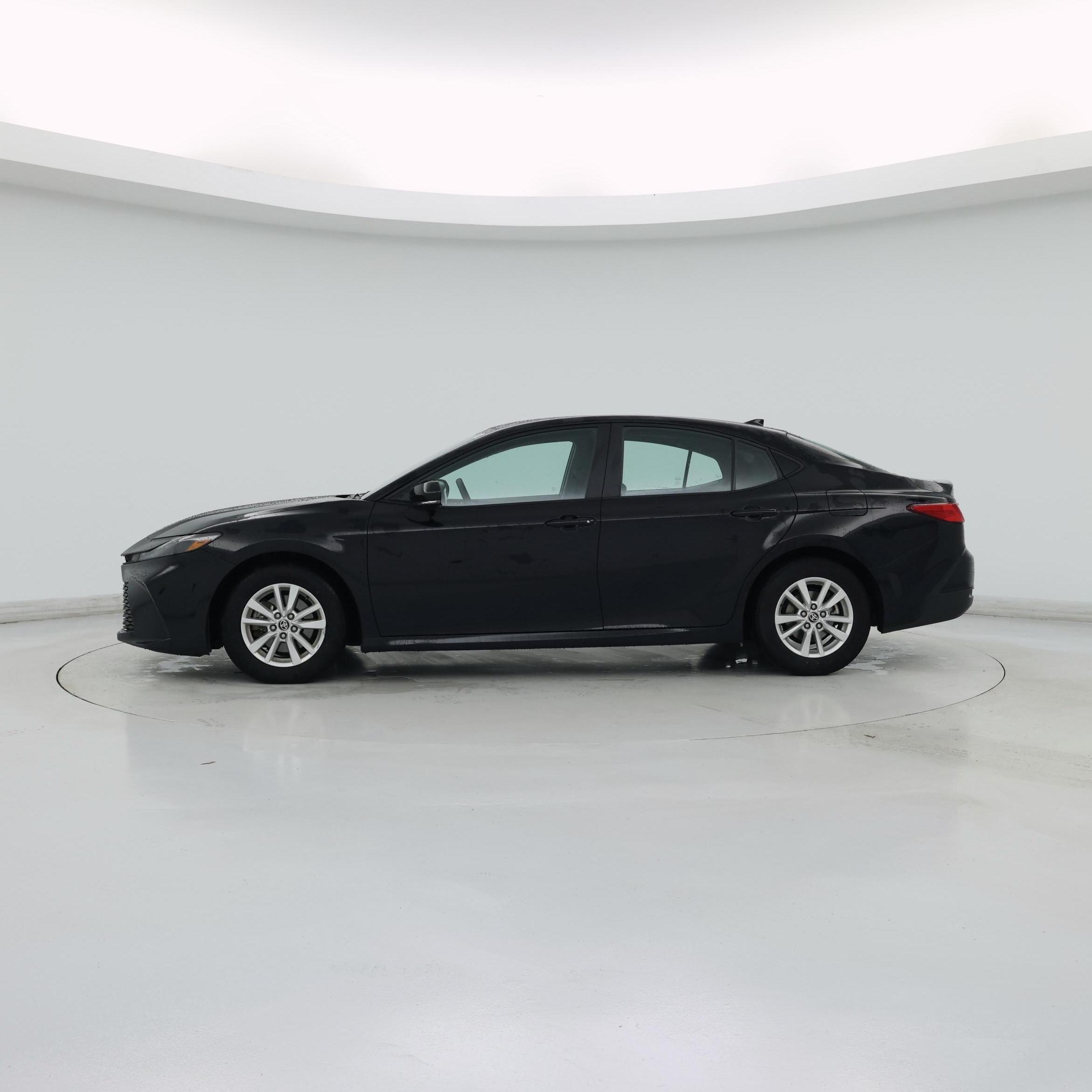 Thumbnail: 2025 Toyota Camry - 3