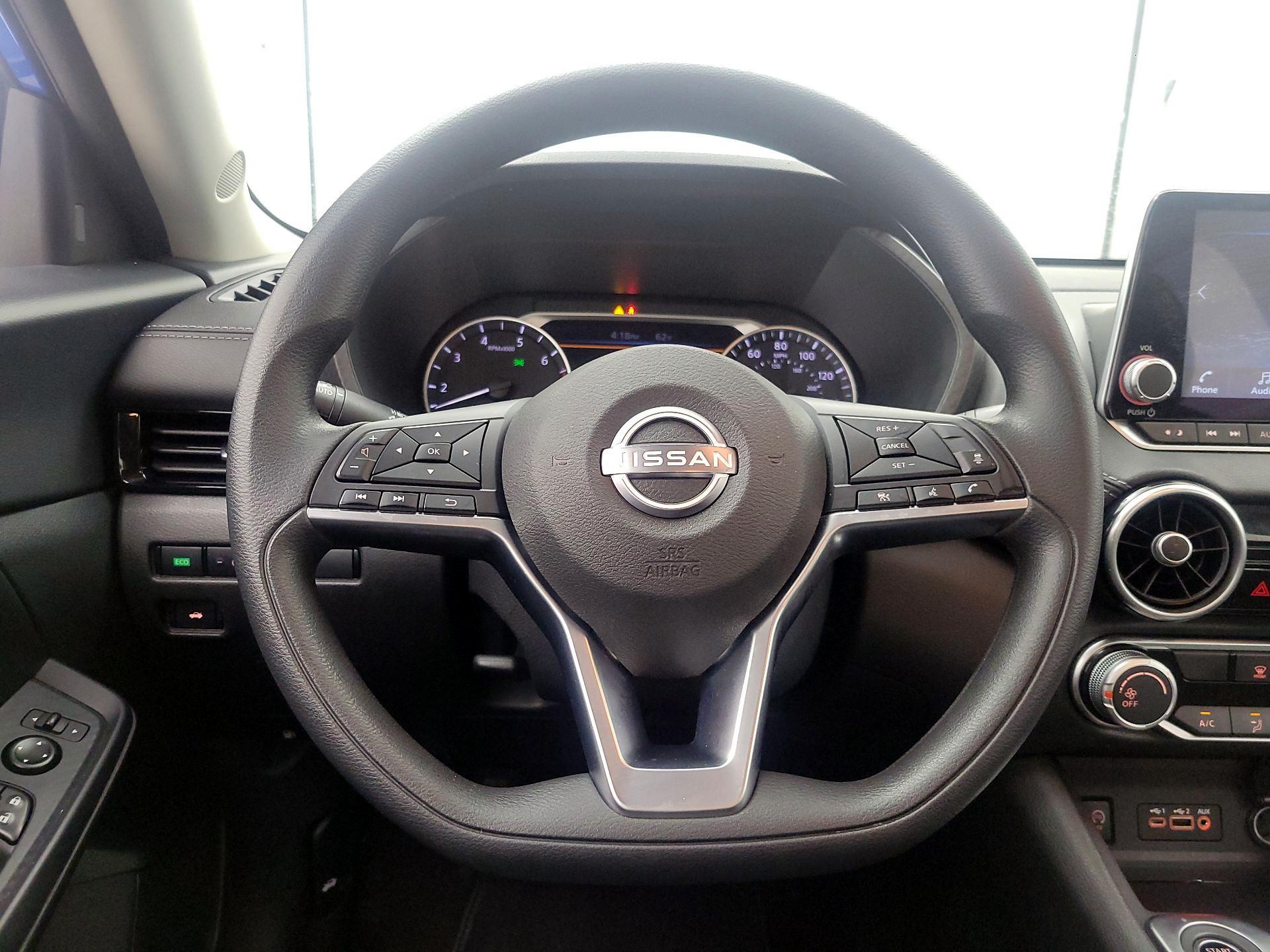 Thumbnail: 2024 Nissan Sentra - 10