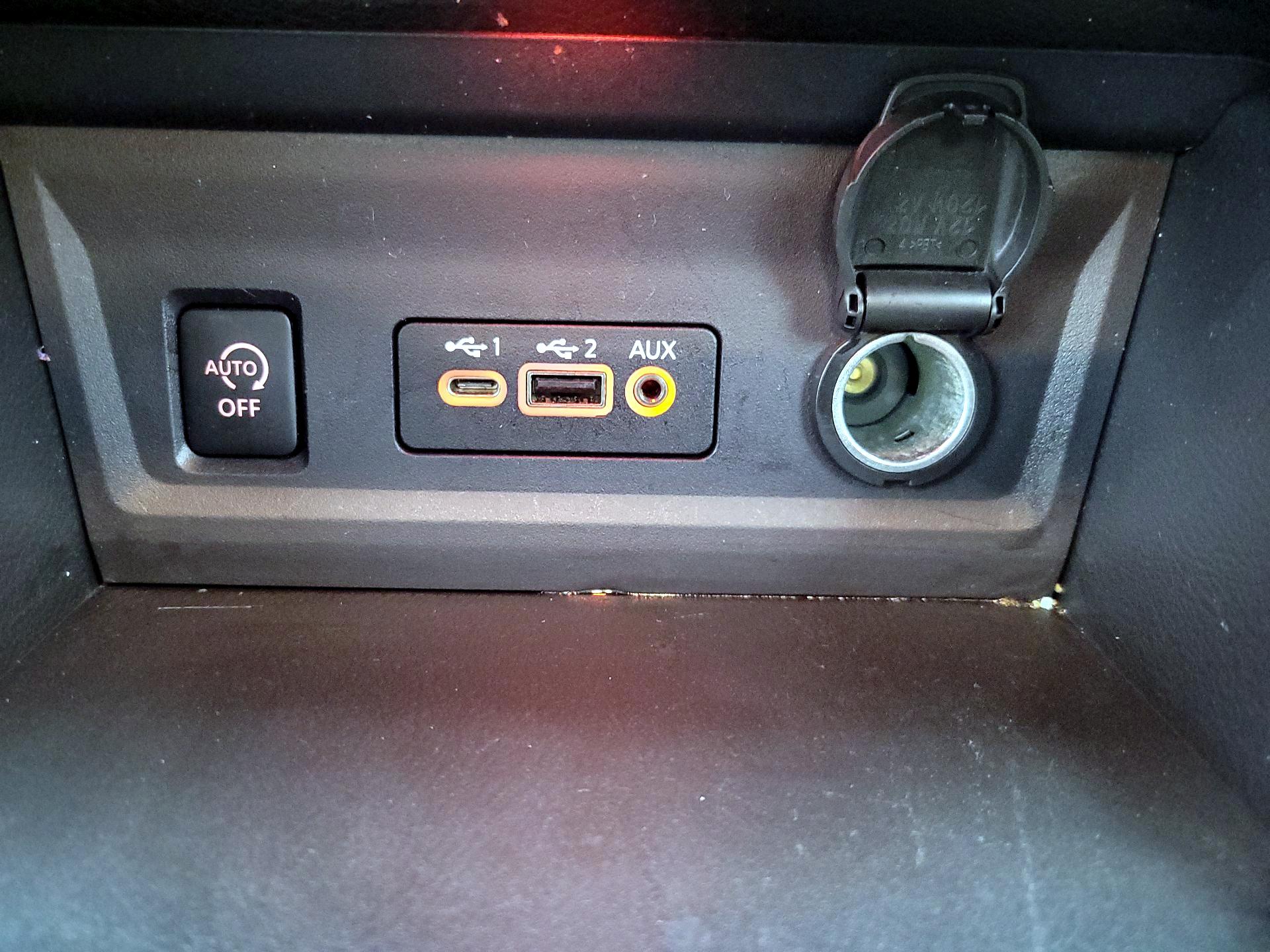 Thumbnail: 2024 Nissan Sentra - 18