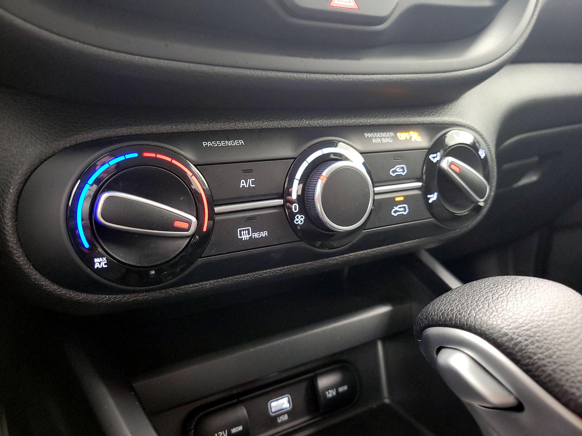 Thumbnail: 2025 Kia Soul - 16