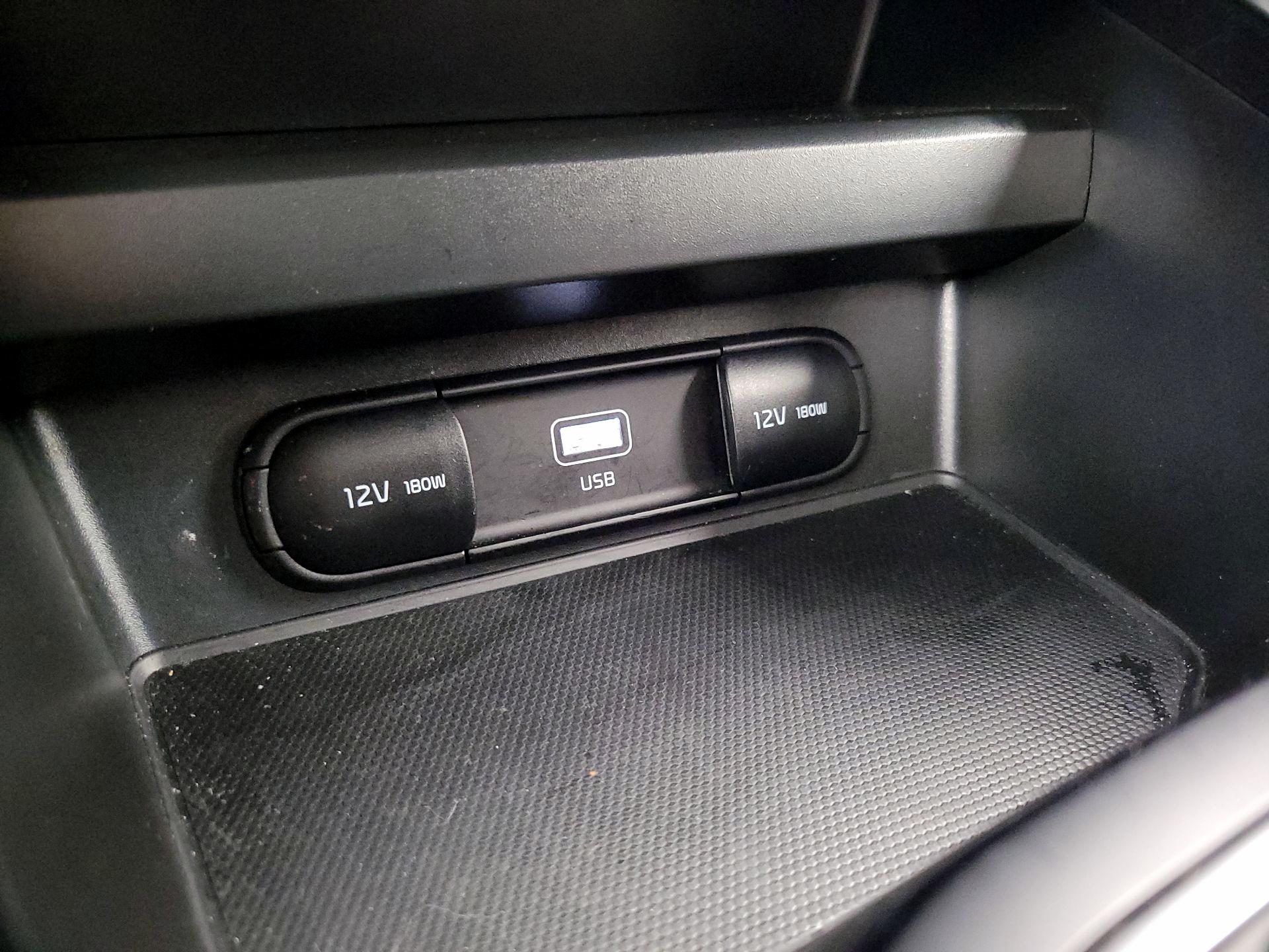 Thumbnail: 2025 Kia Soul - 18