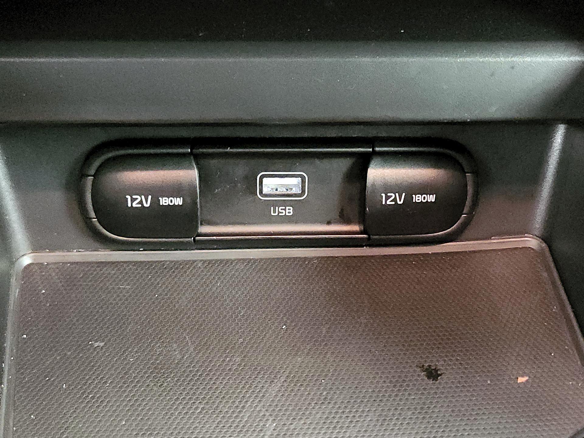 Thumbnail: 2025 Kia Soul - 18