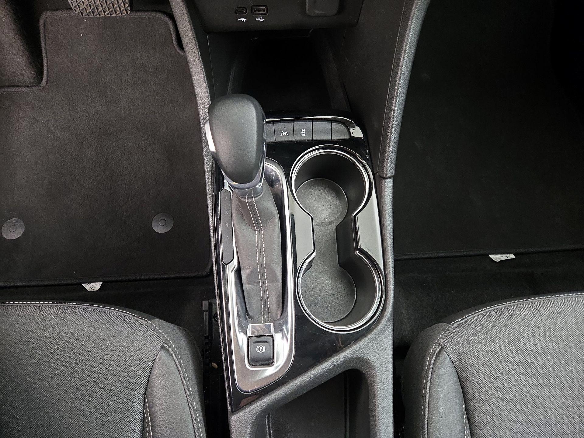 Thumbnail: 2025 Buick Encore GX - 17