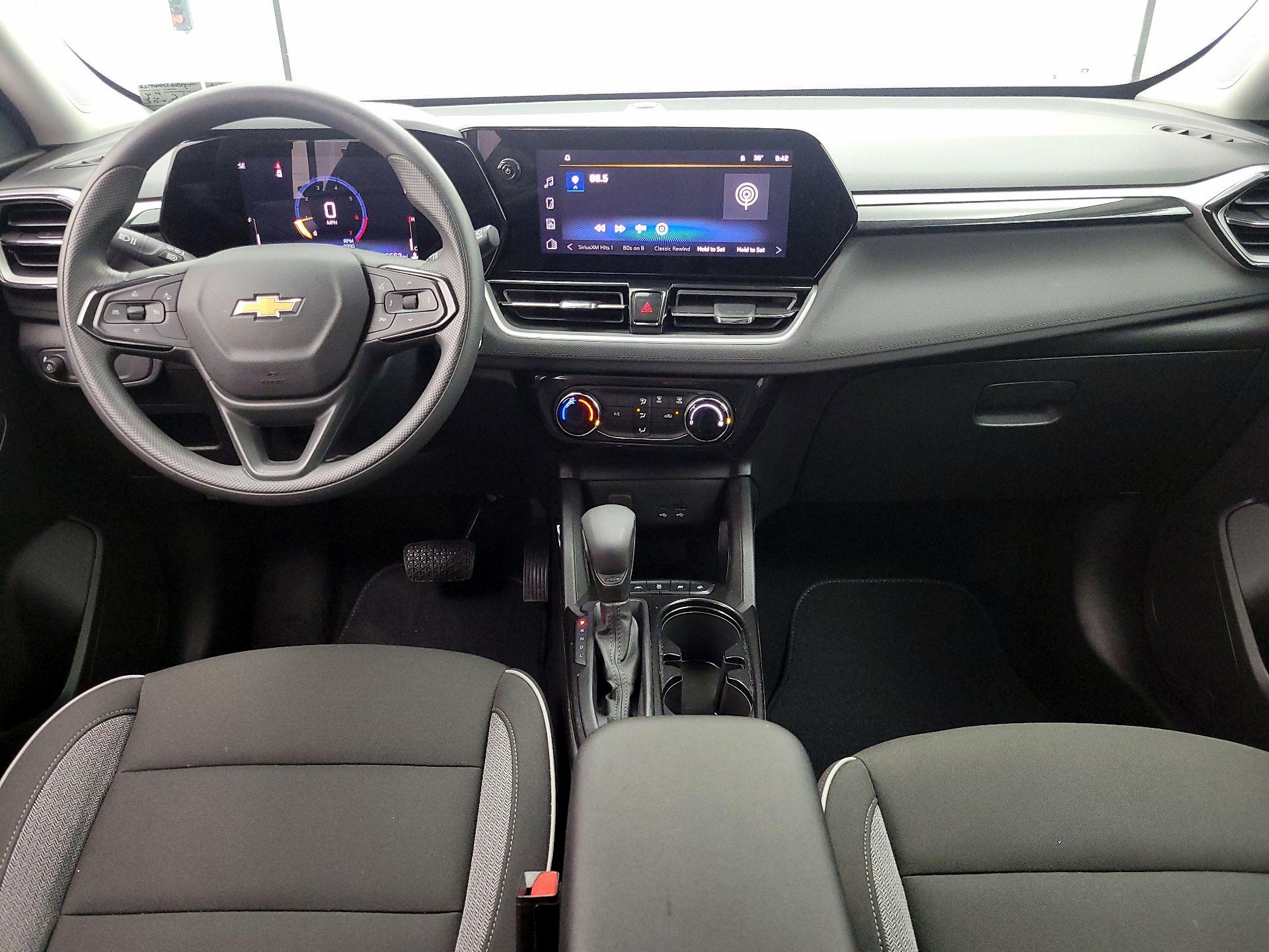 Thumbnail: 2025 Chevrolet TrailBlazer - 9